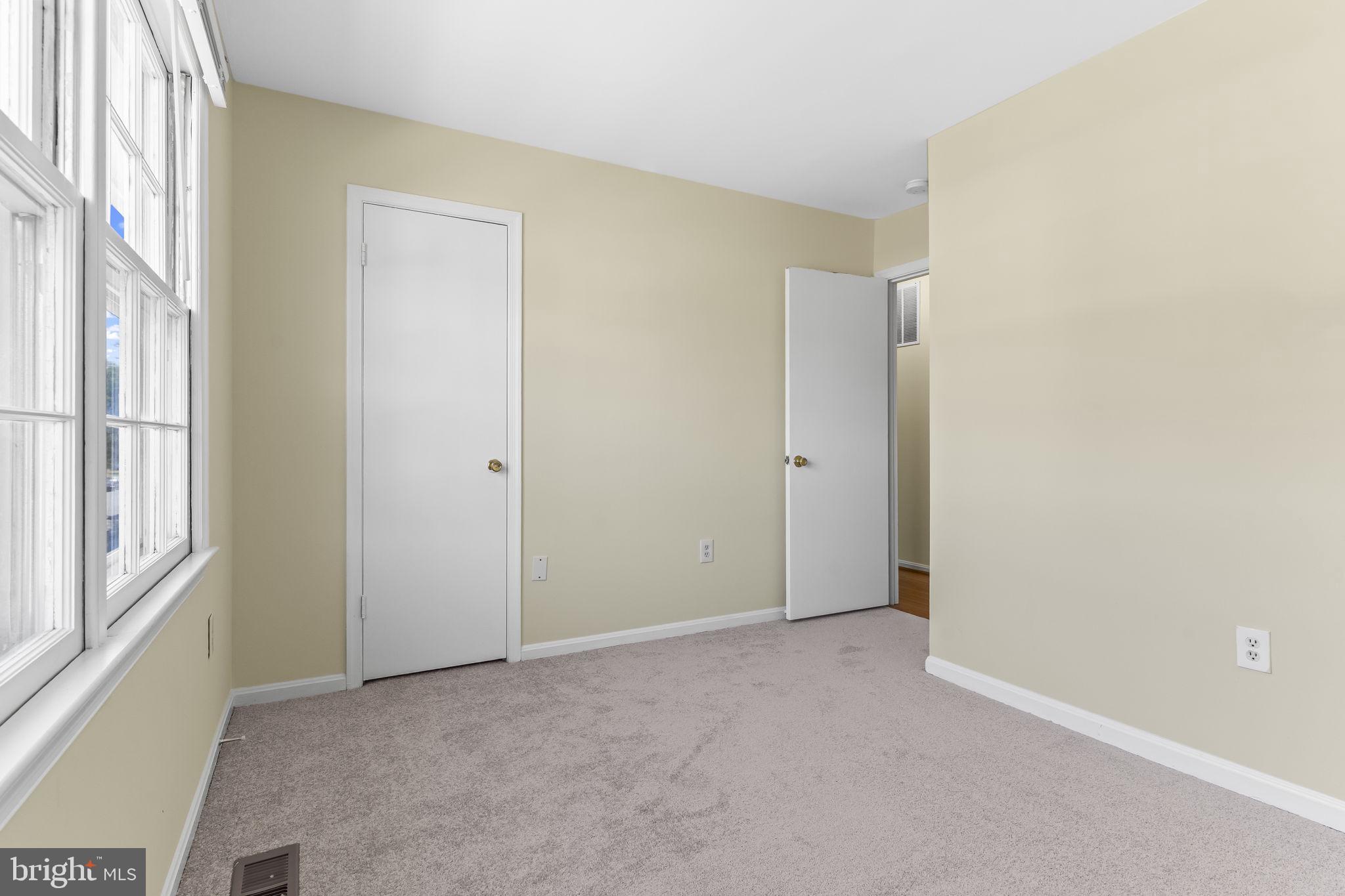 BEN FRANKLIN PARK - Residential Lease