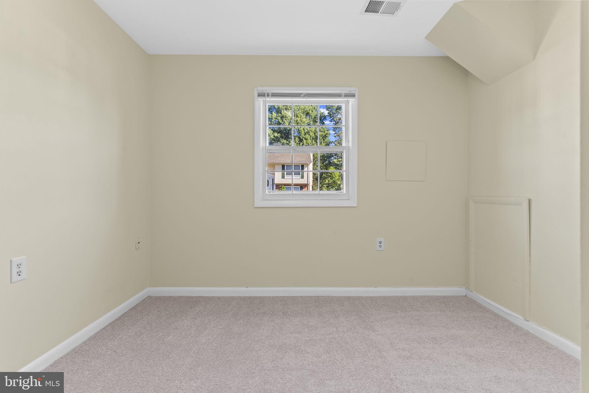 BEN FRANKLIN PARK - Residential Lease