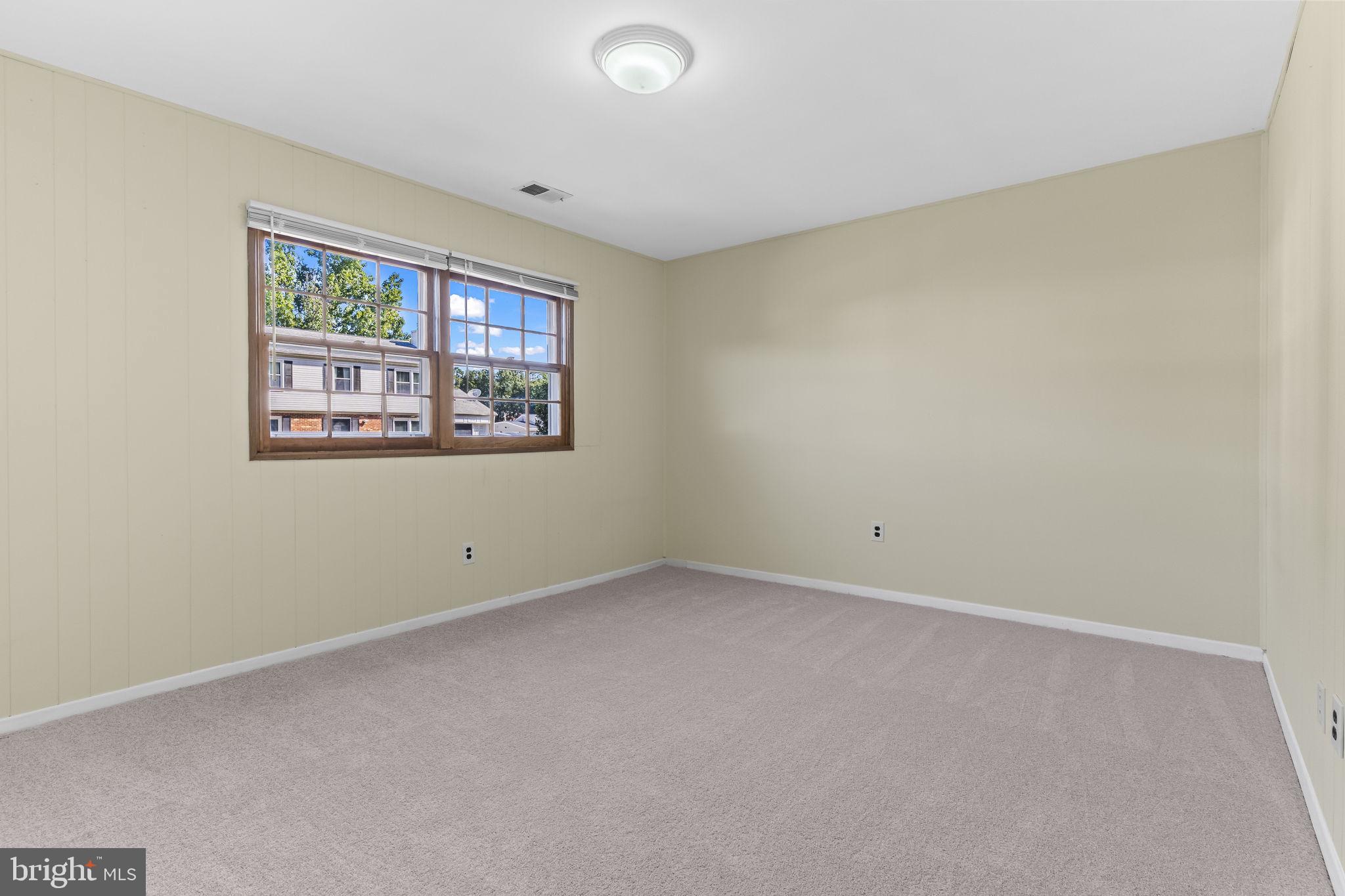 BEN FRANKLIN PARK - Residential Lease