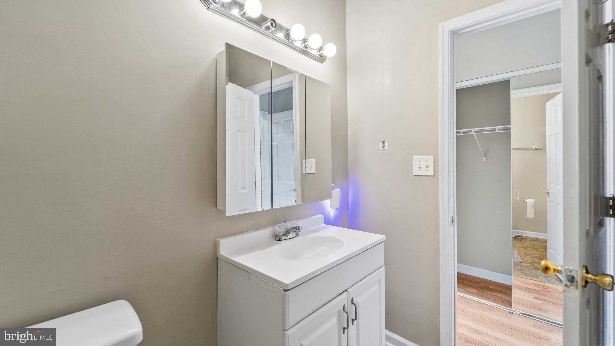 HIGHLAND - Residential Lease