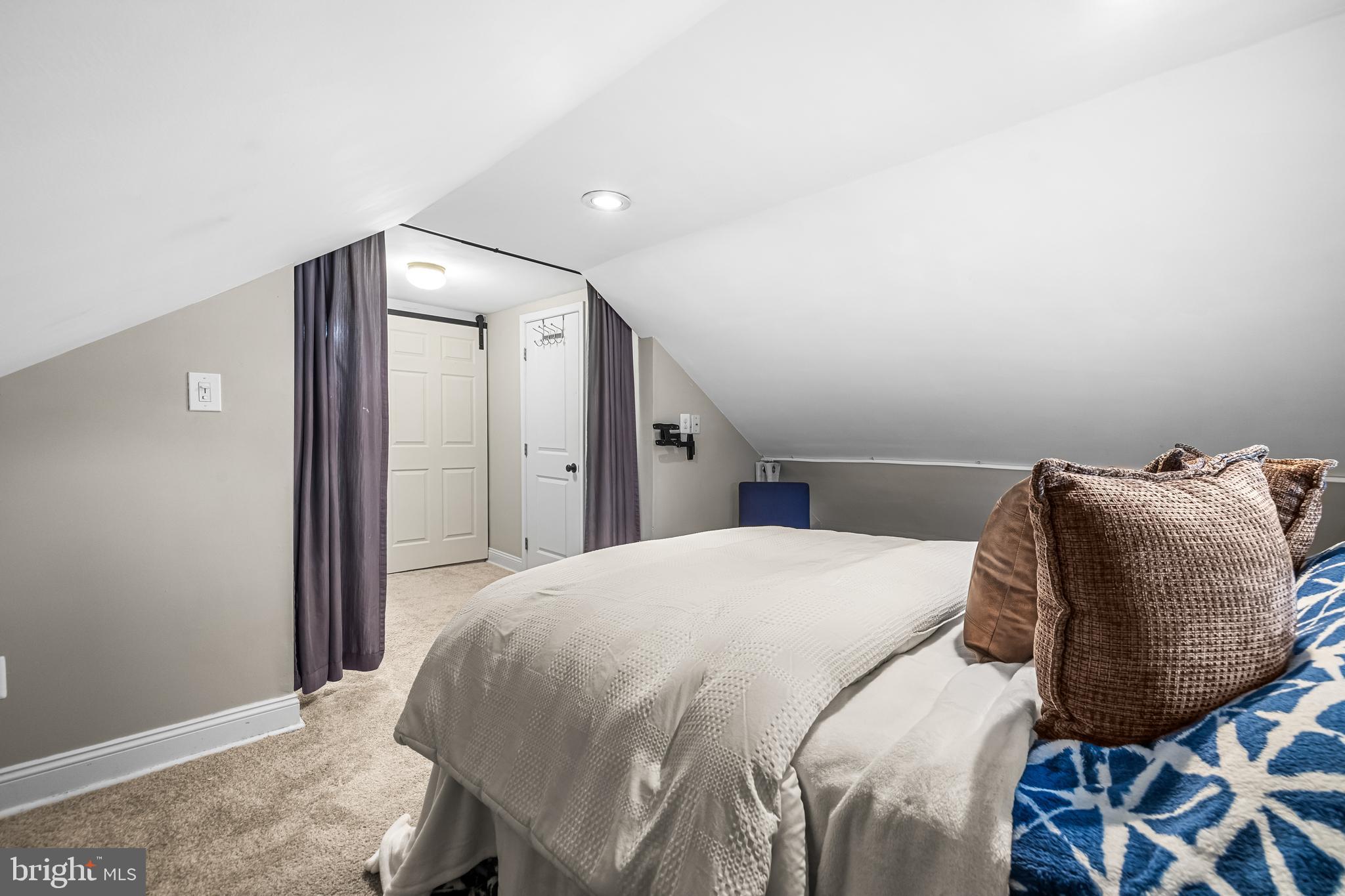 LINTHICUM HEIGHTS ANNEX - Residential