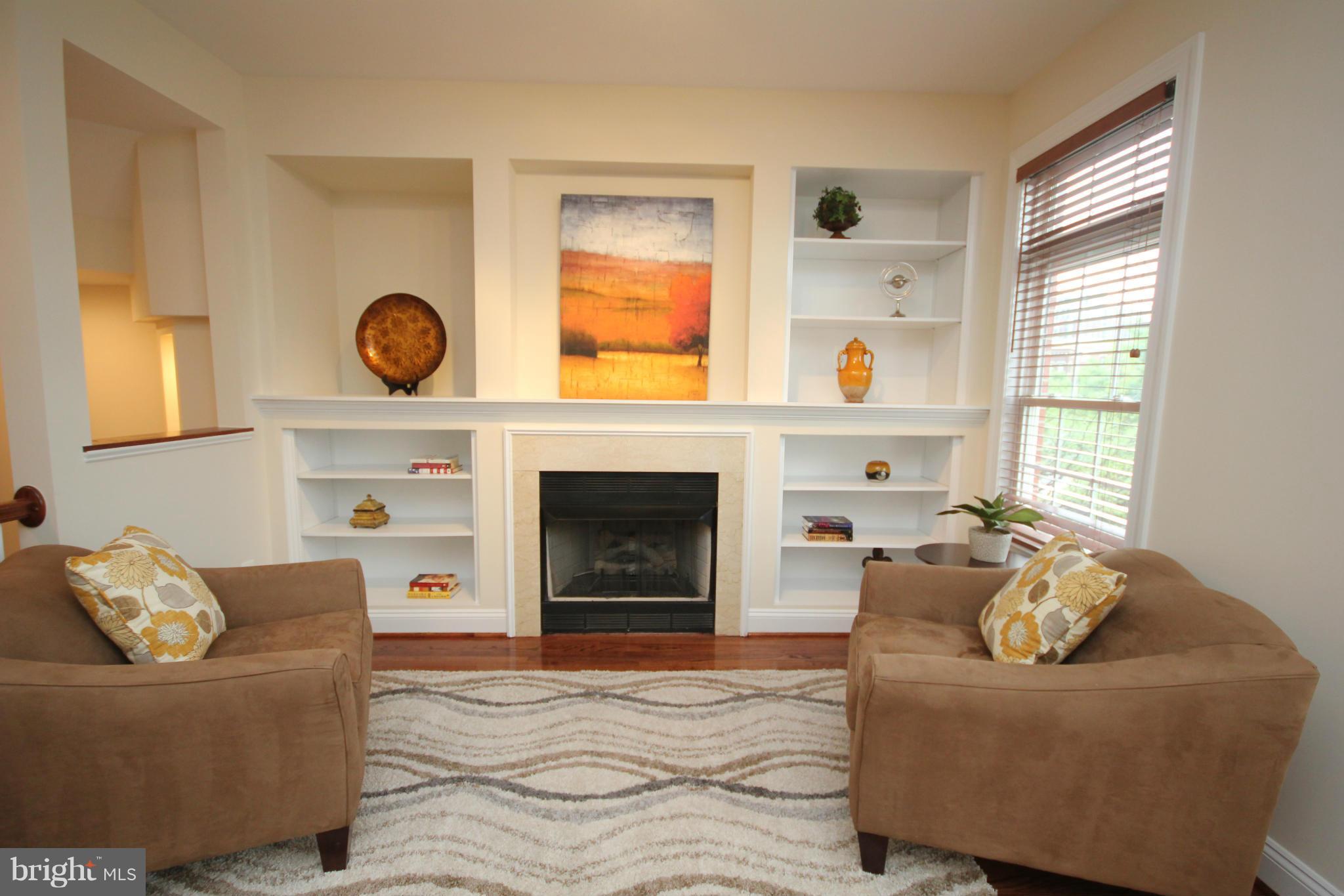 RESTON - Residential