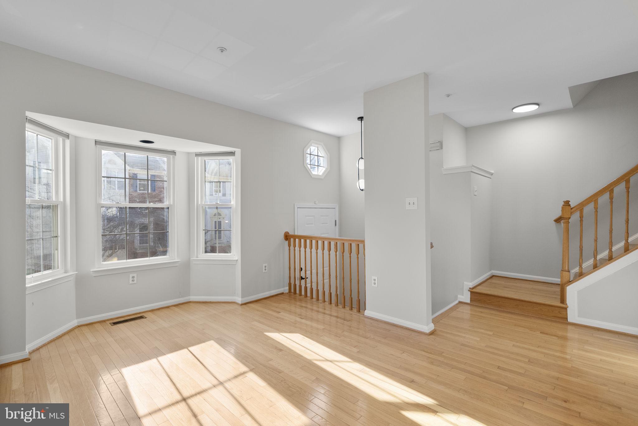 18502 CLOVERCREST CIRCLE