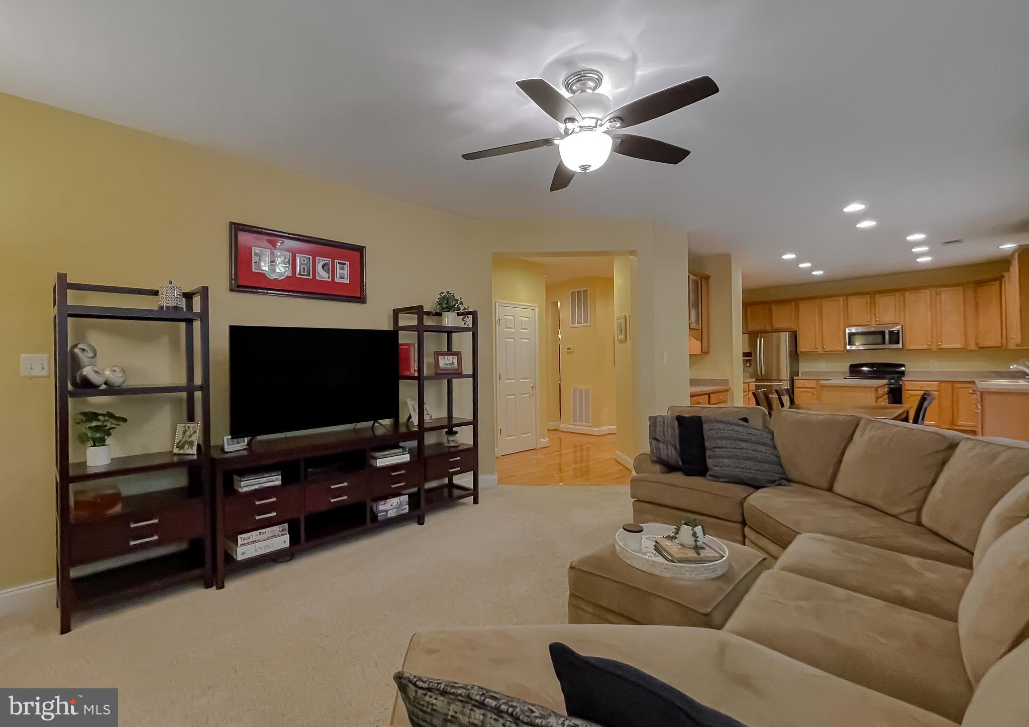 DAHLIA PARK OF WILDEWOOD - Residential