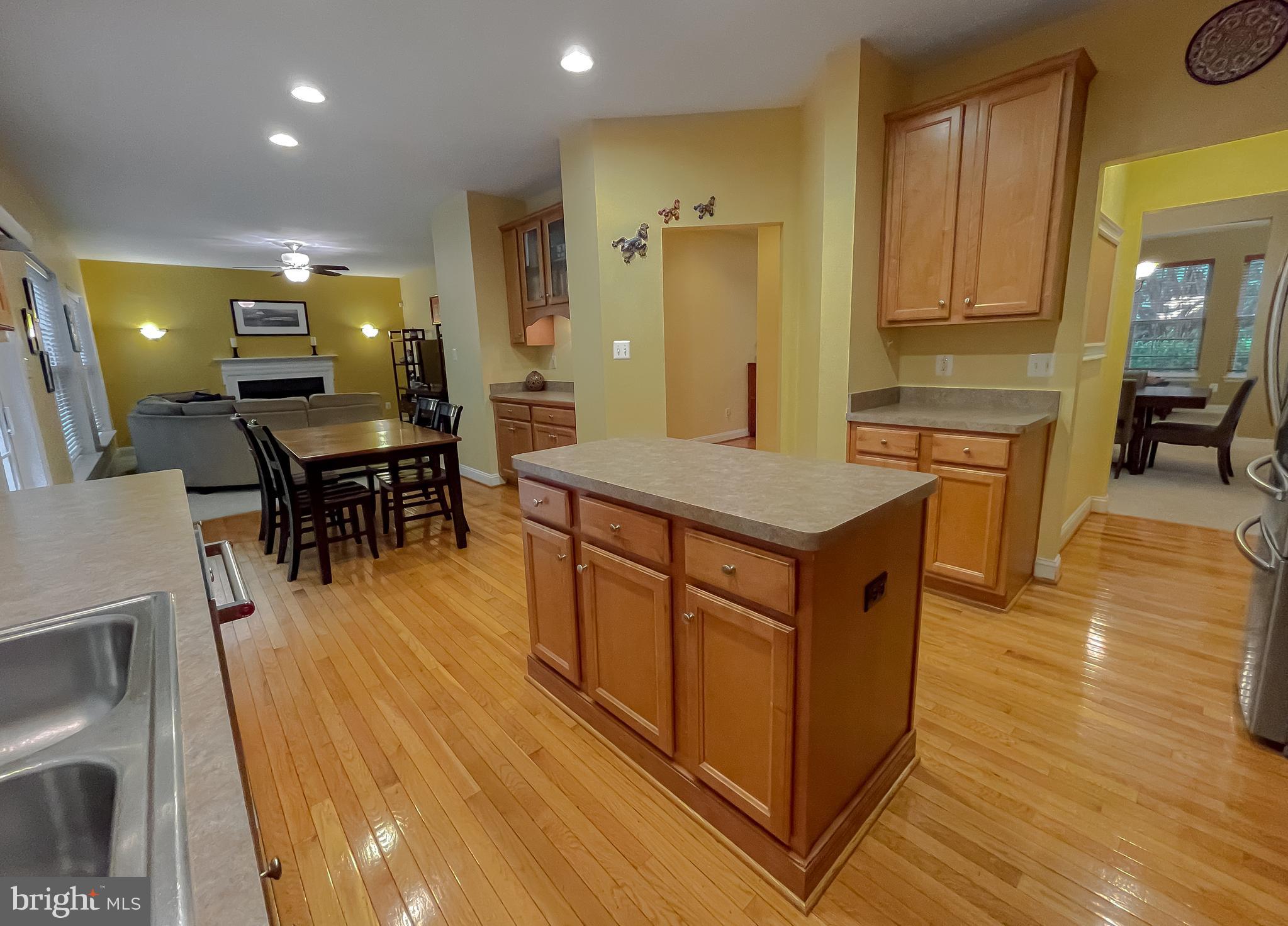 DAHLIA PARK OF WILDEWOOD - Residential