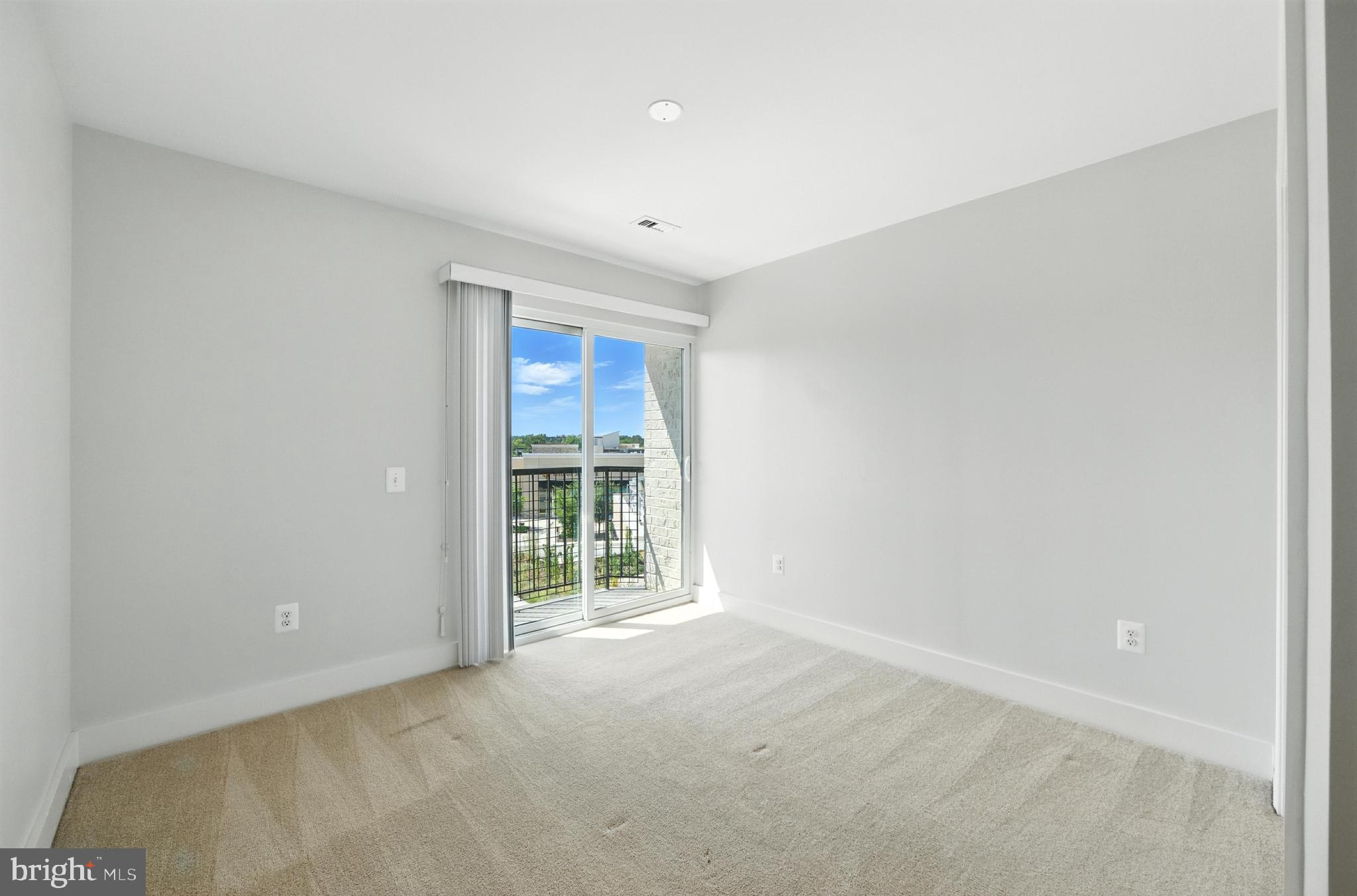 MONTGOMERY VILLAGE - Residential