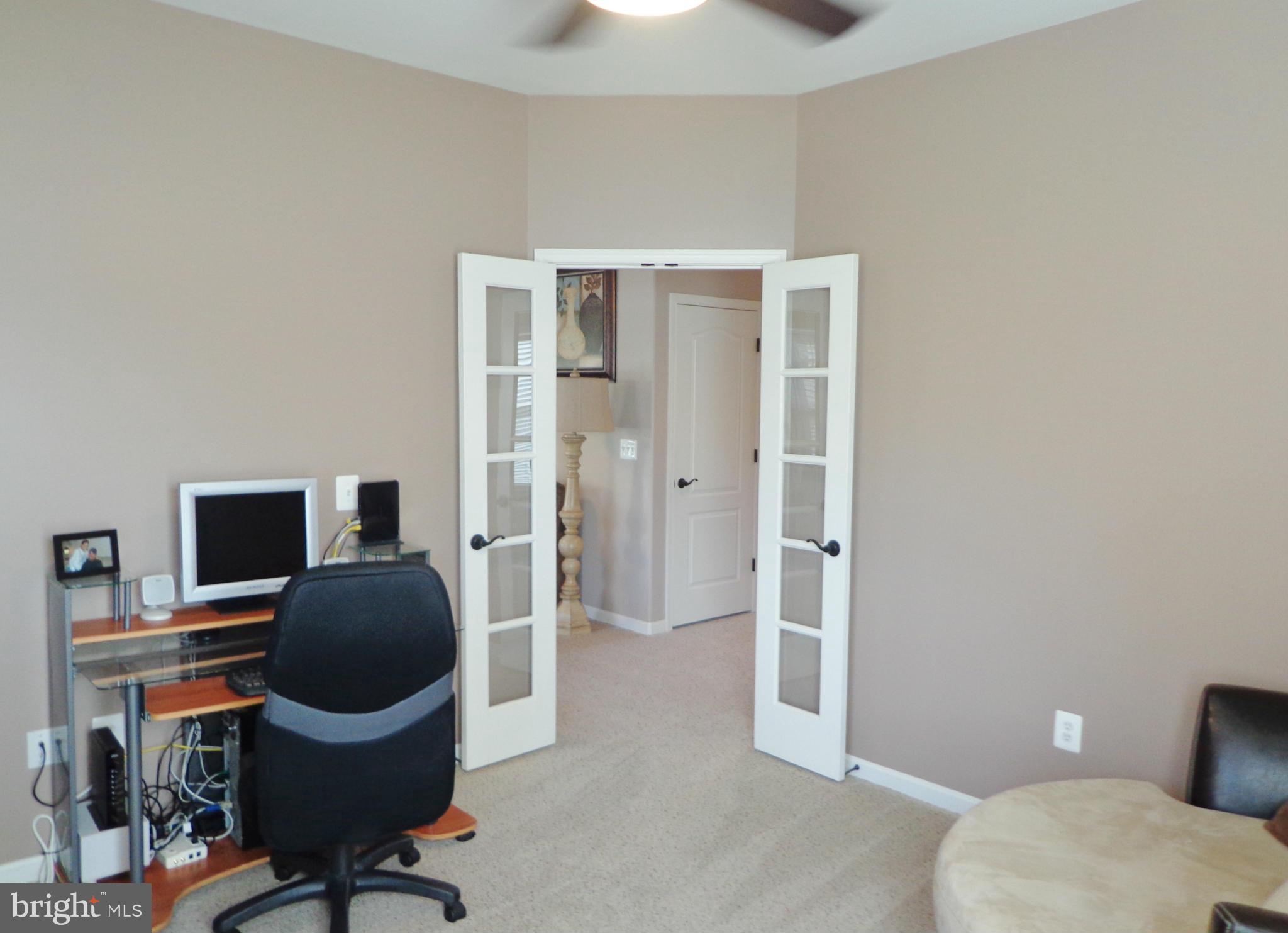 REDWOOD LAKES - Residential