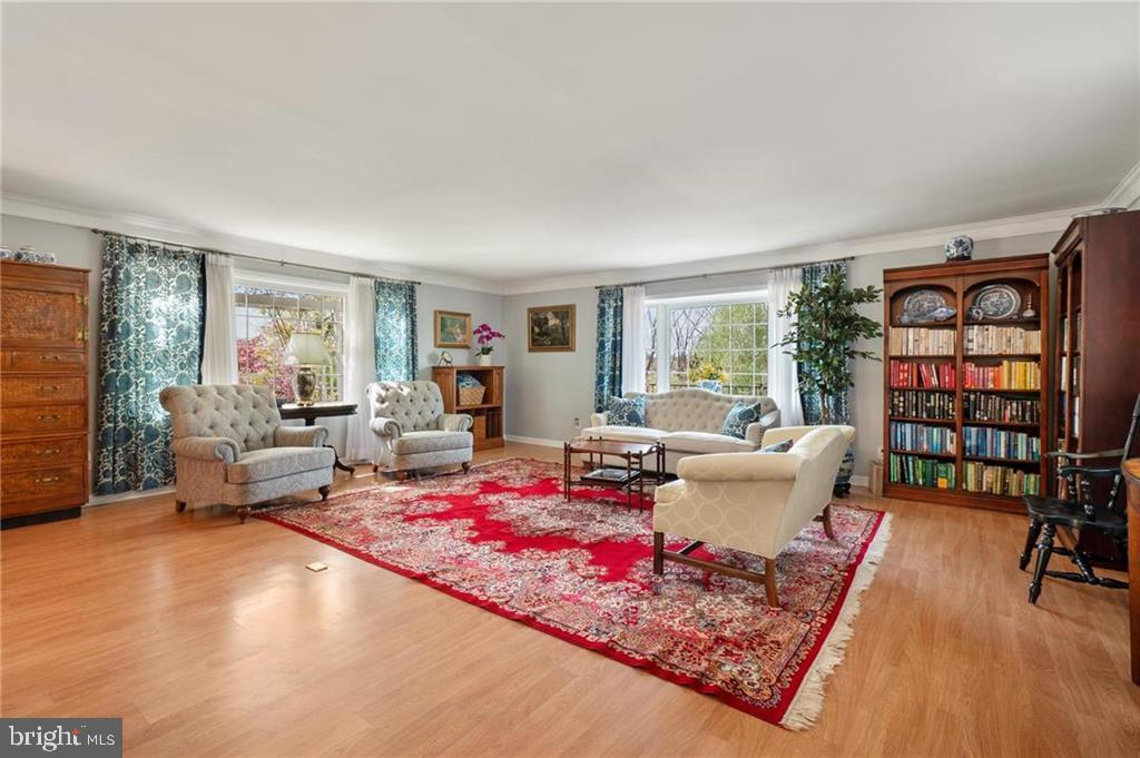 ROBIN HOOD - Residential