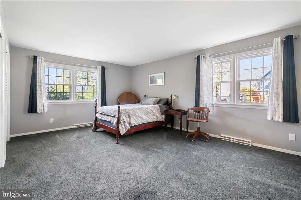 ROBIN HOOD - Residential