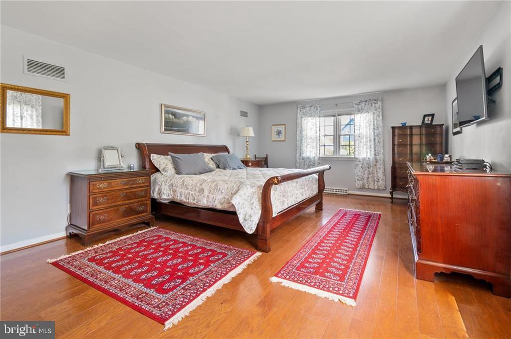 ROBIN HOOD - Residential