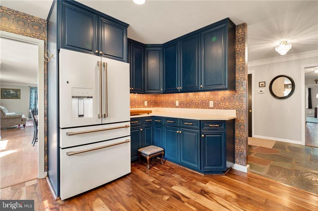 ROBIN HOOD - Residential