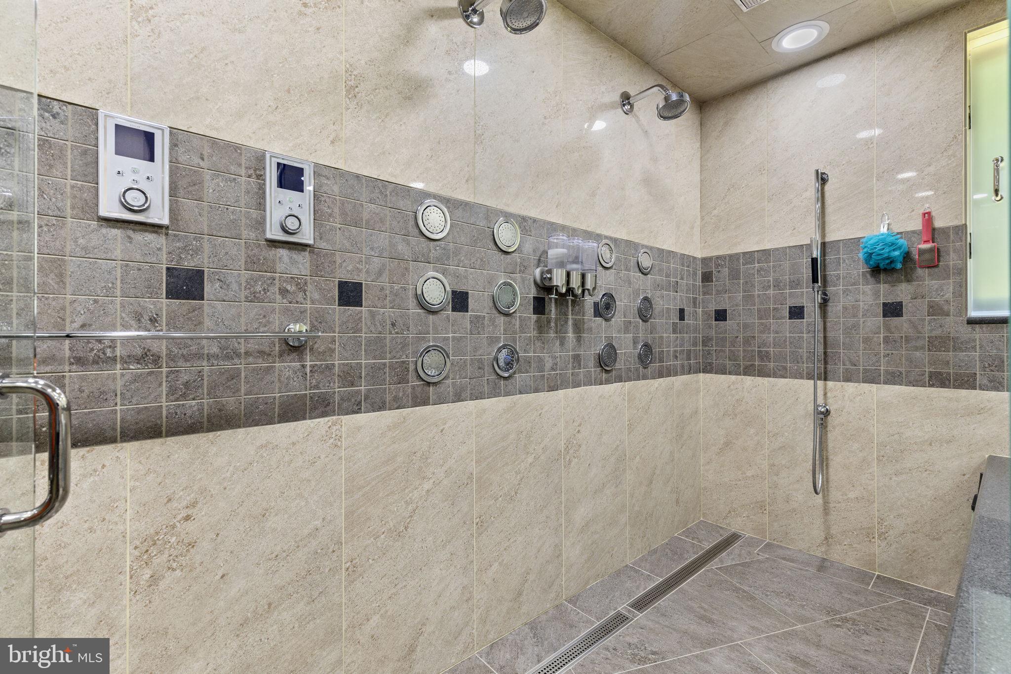 MONROE TWP - Residential