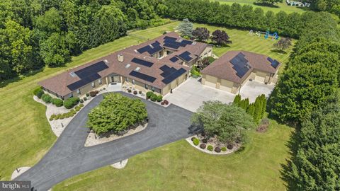 253 BRINDLE ROAD MECHANICSBURG PA 17055