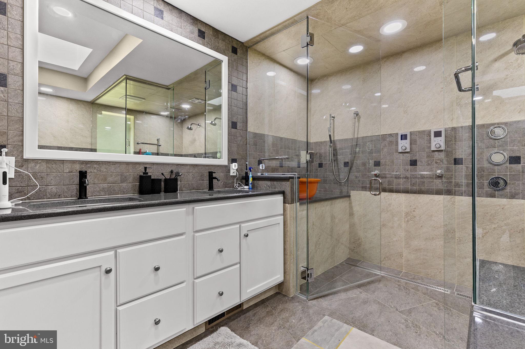 MONROE TWP - Residential