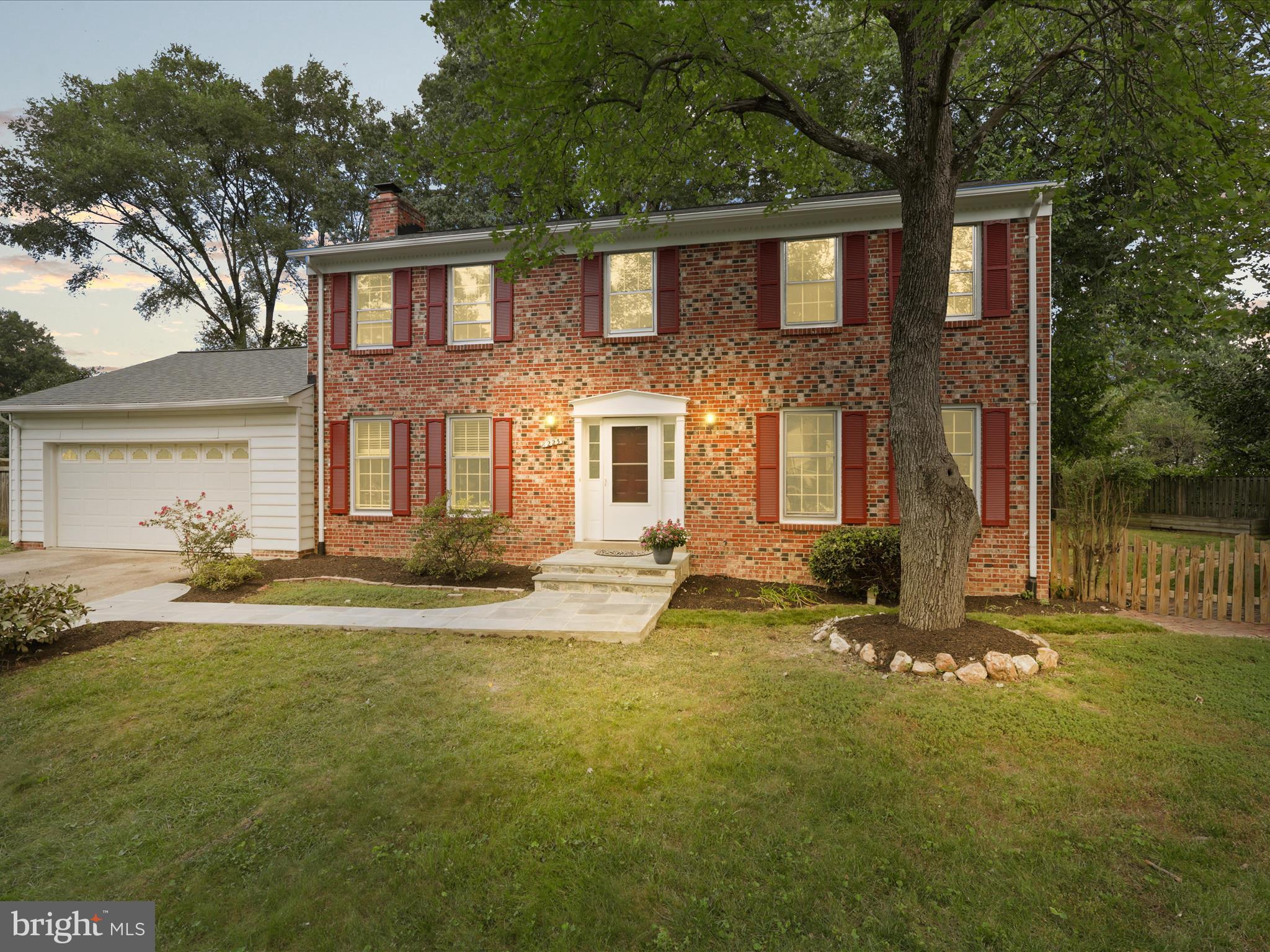 8223 TREEBROOKE LANE