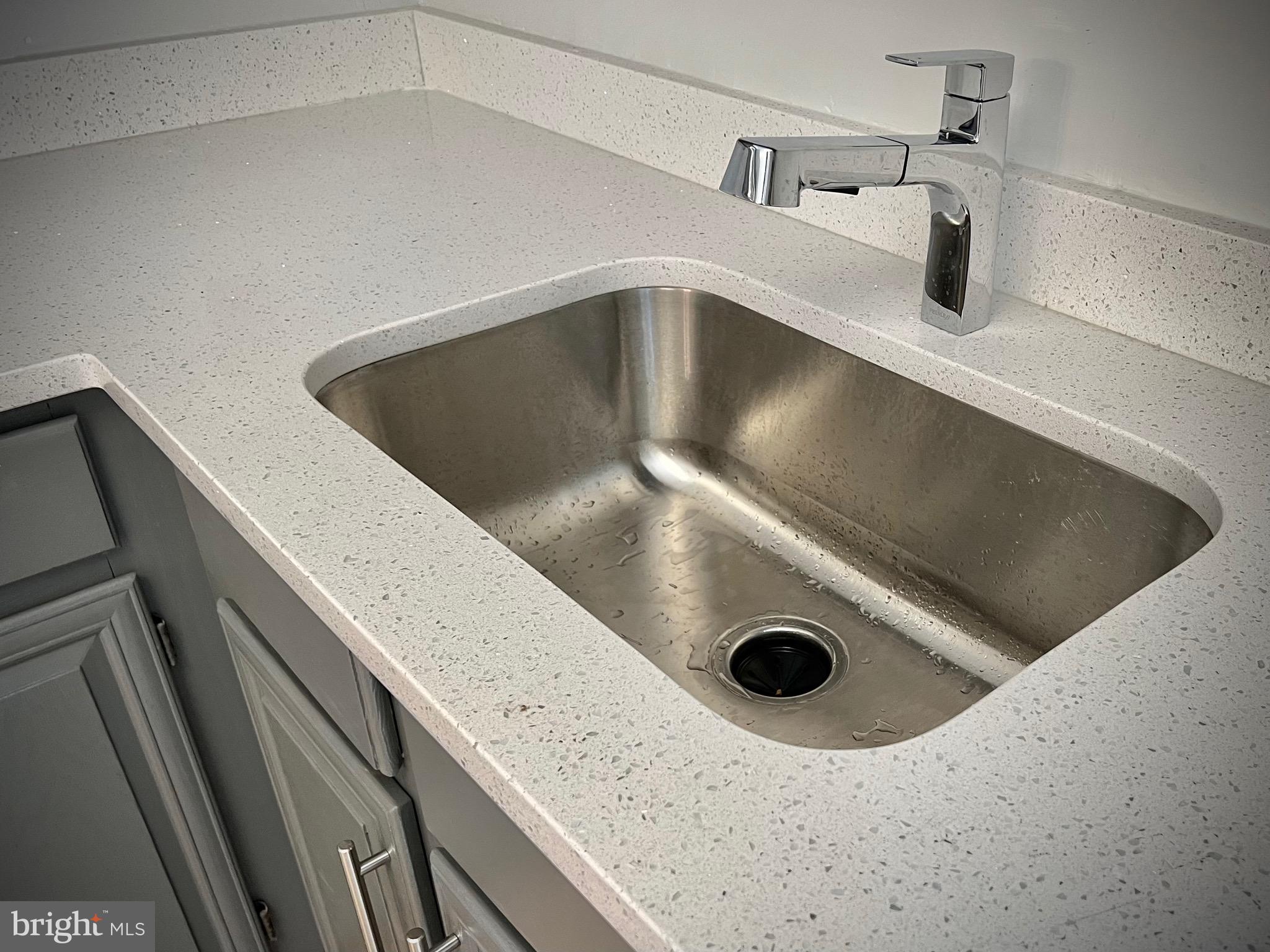 TIMBERLAWN - Residential Lease