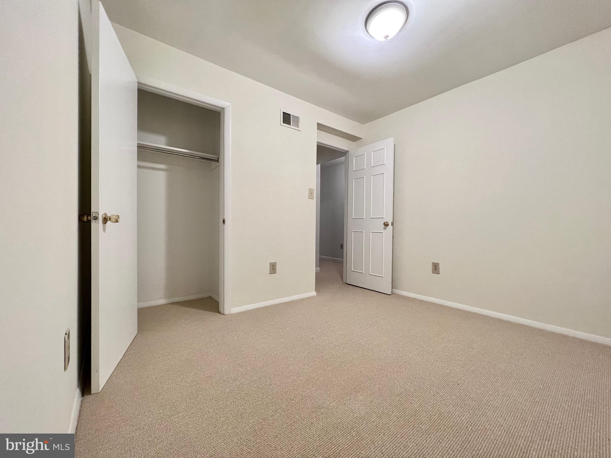 TIMBERLAWN - Residential Lease