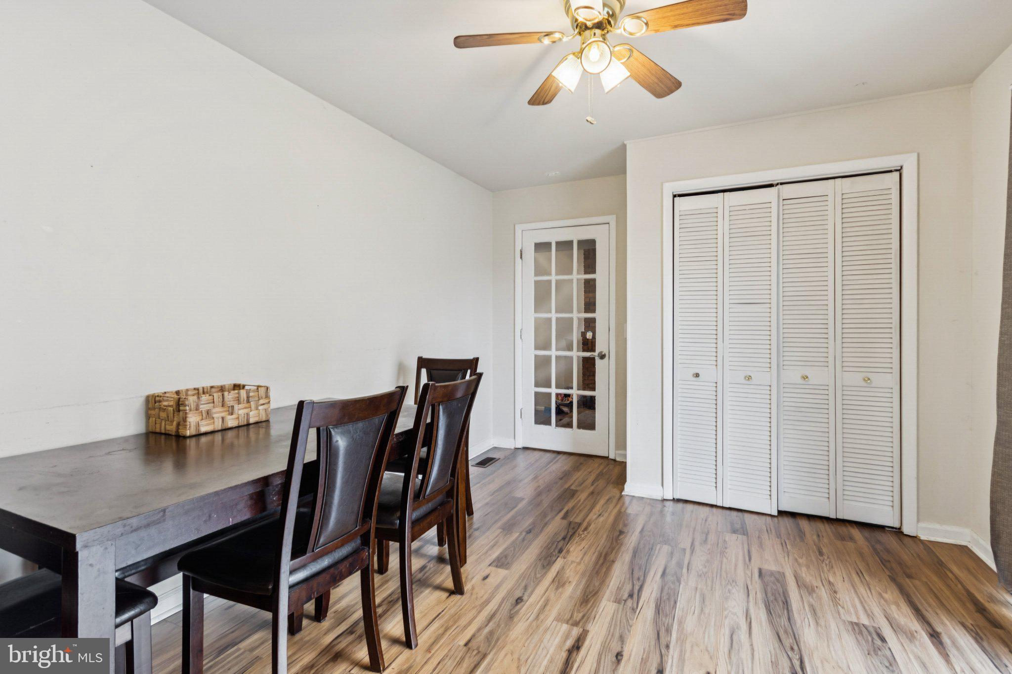 BELL AIR HEIGHTS - Residential