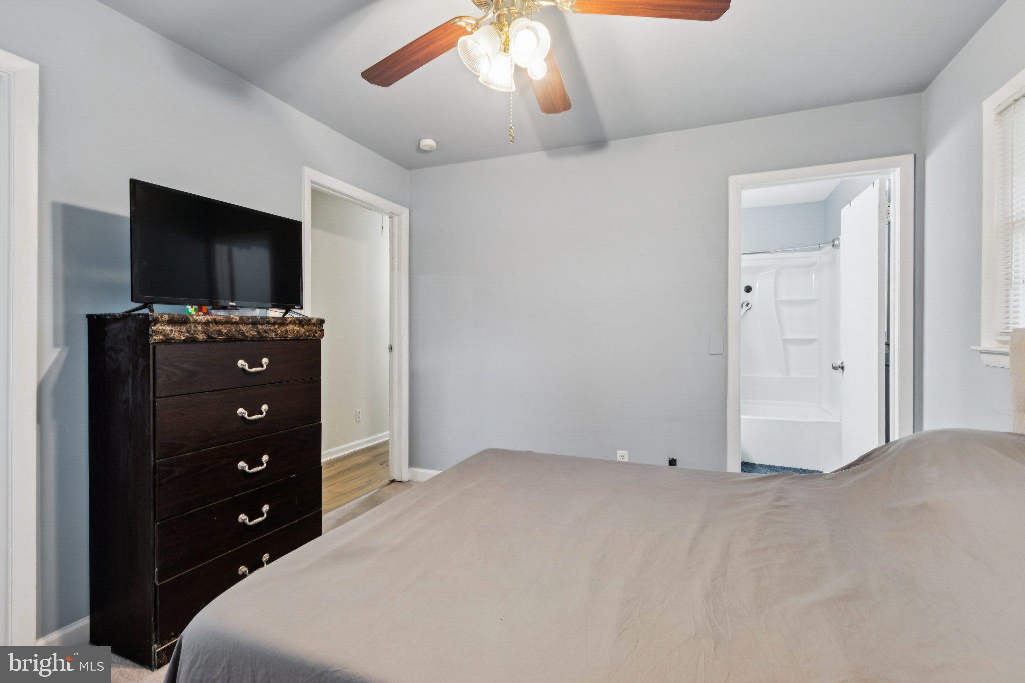 BELL AIR HEIGHTS - Residential