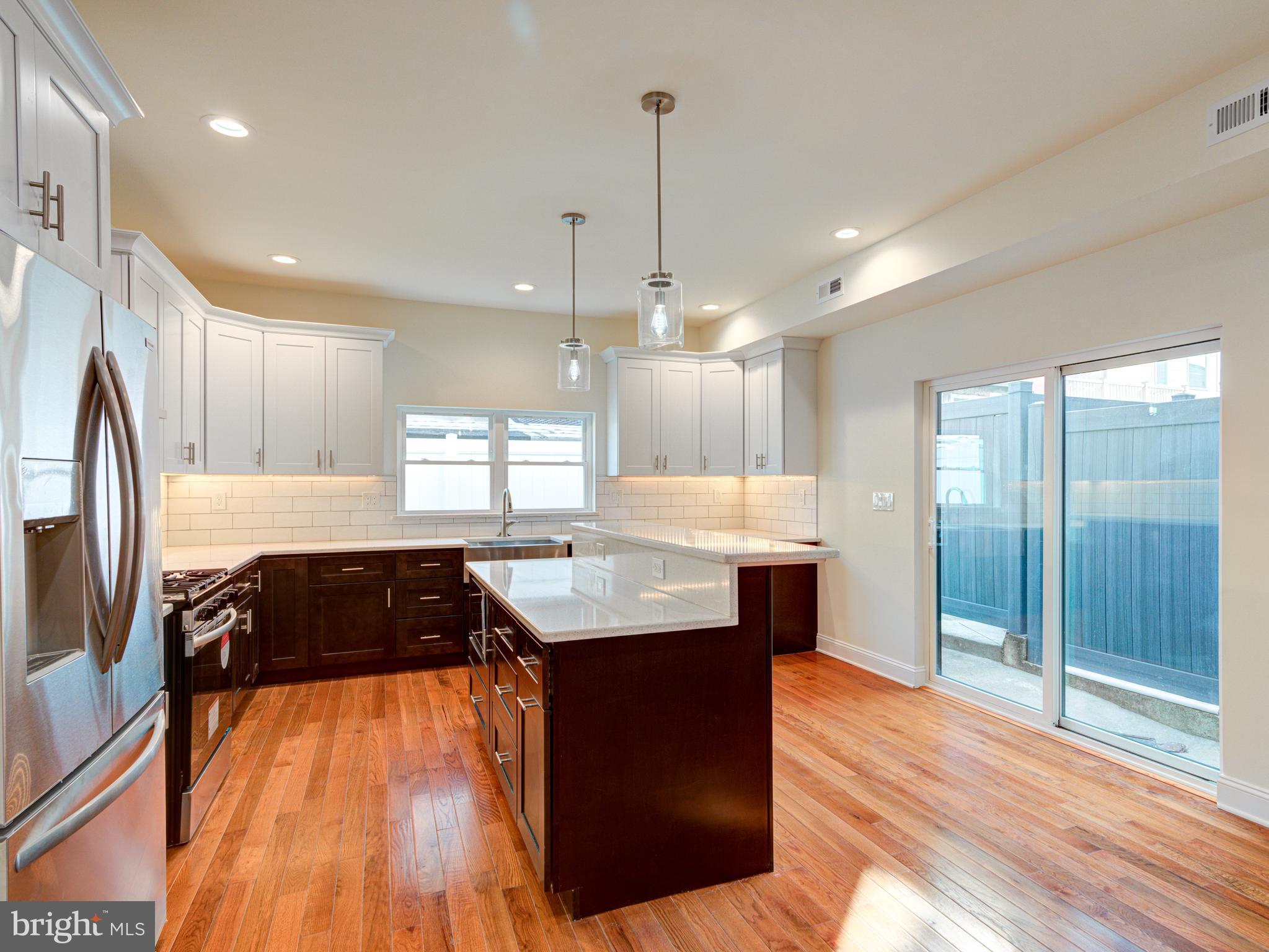 FISHTOWN - Residential Lease