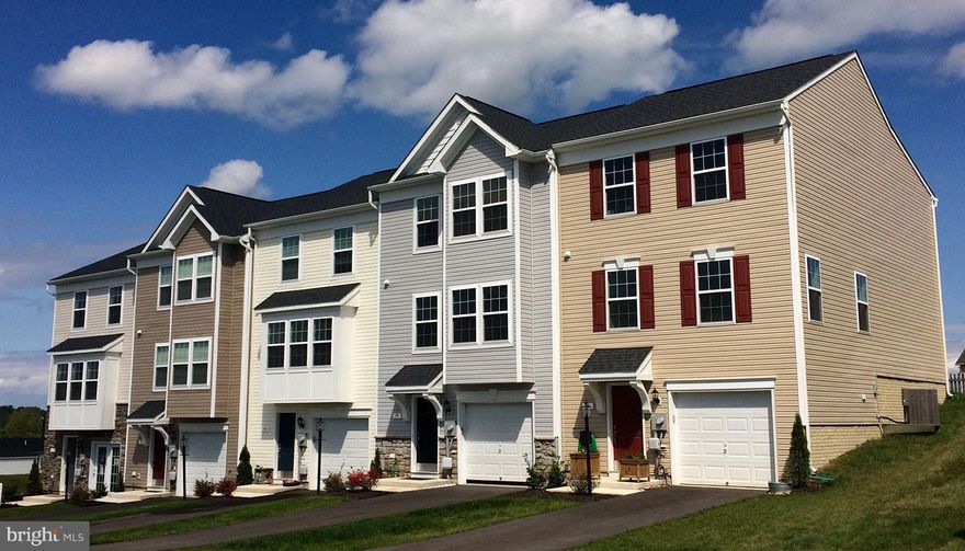 SELLING IN ADVANCE OF START! LOWEST PRICE IN THE AREA 100% FINANCING & CLOSING COST MONEY! York II garage town interior unit, Stainless appliances, Silestone counter tops,  42" cabinets & kitchen island, deluxe owners bath with separate shower & soaking tub, Pendant Lighting for island, finished LL rec room with walkout & bath rough in. Small town setting convenient to Rt.9 & I81 for your commute.