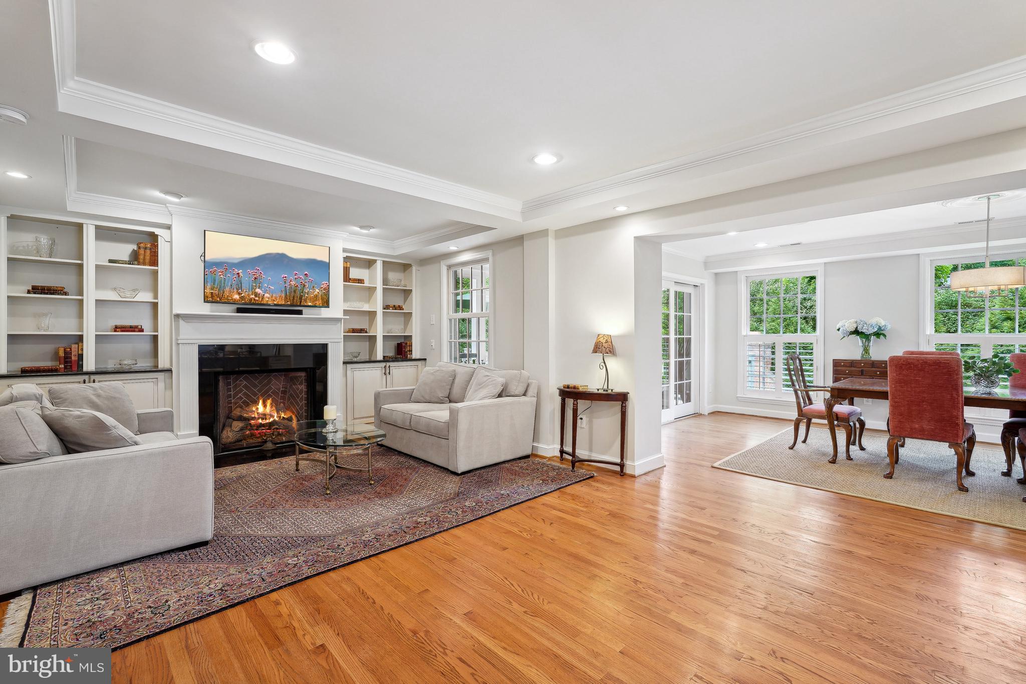 CHEVY CHASE VILLAGE - Residential