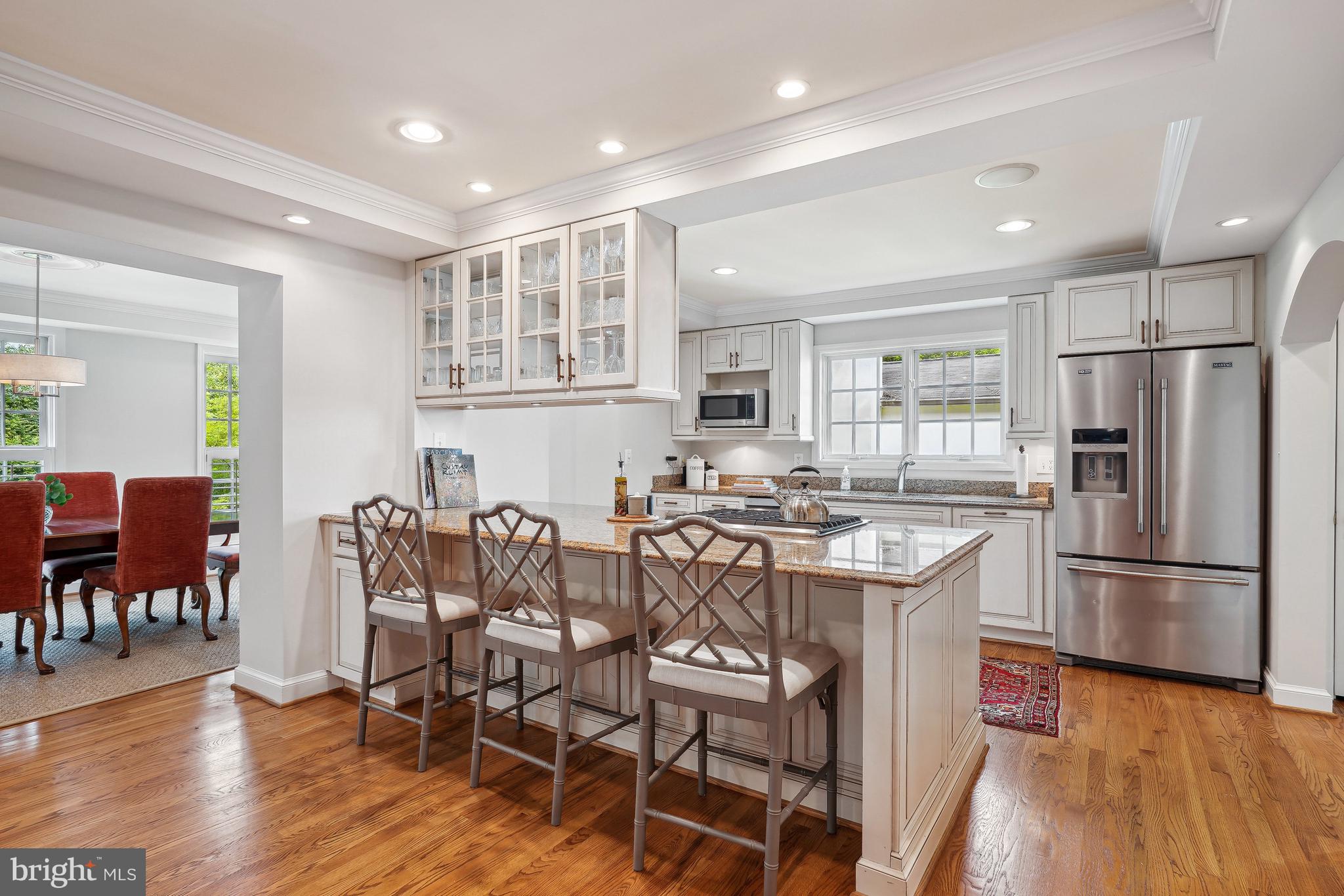 CHEVY CHASE VILLAGE - Residential