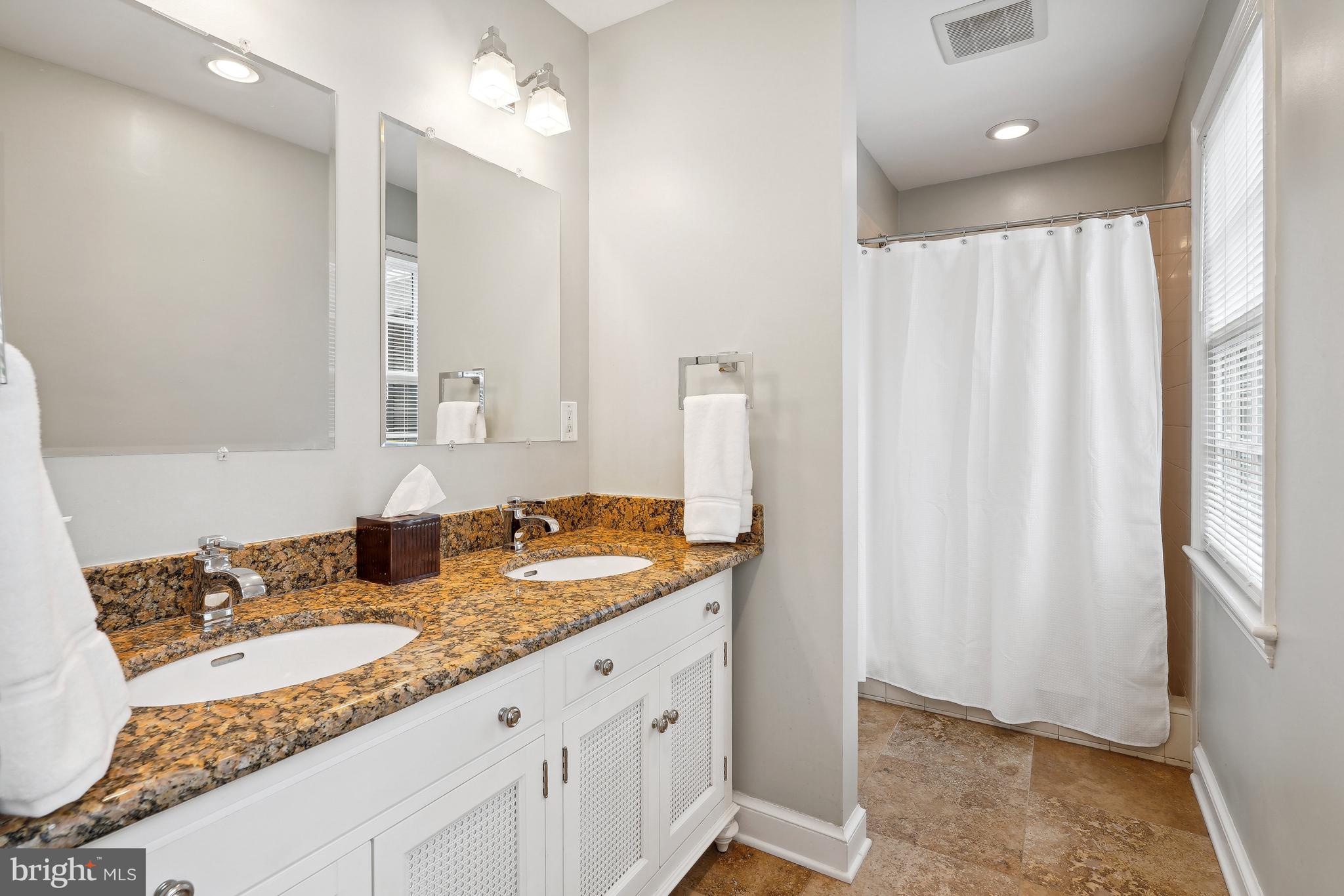 CHEVY CHASE VILLAGE - Residential