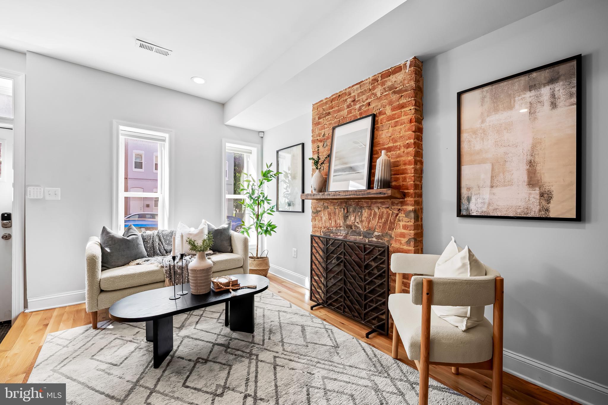 GREENMOUNT WEST - Residential