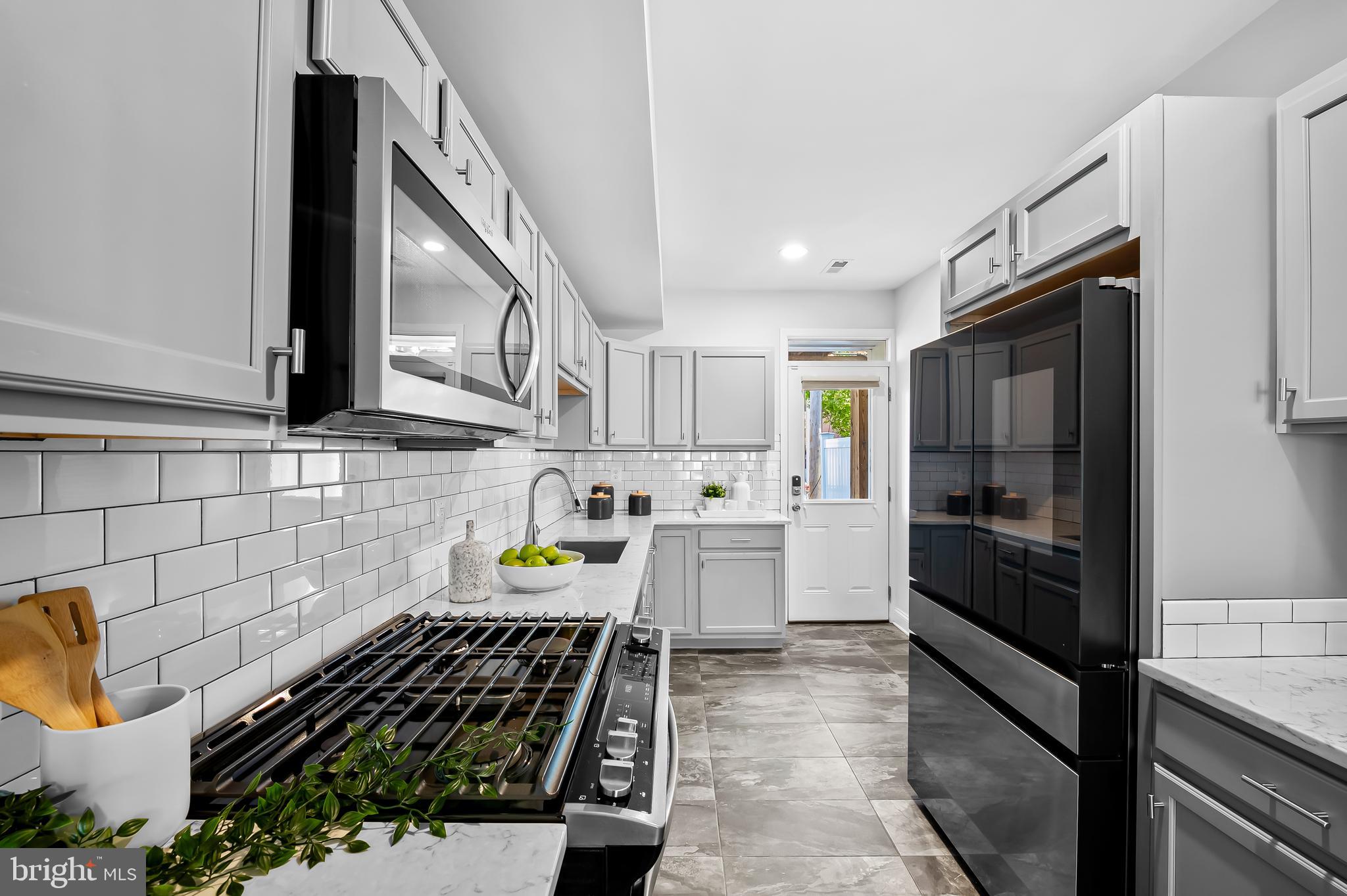 GREENMOUNT WEST - Residential