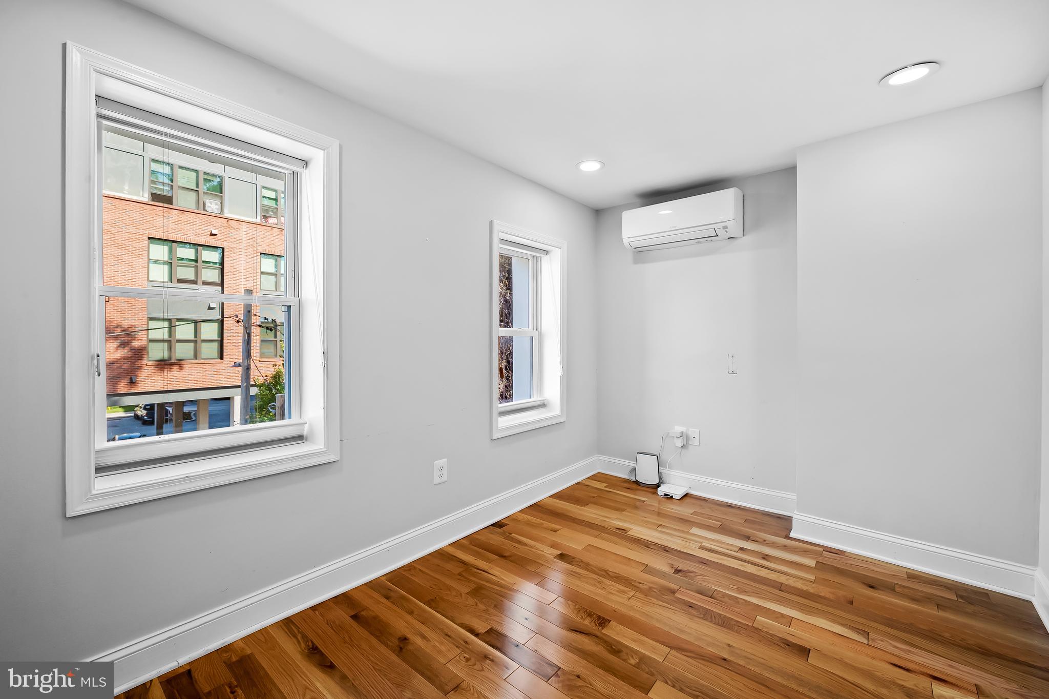 GREENMOUNT WEST - Residential