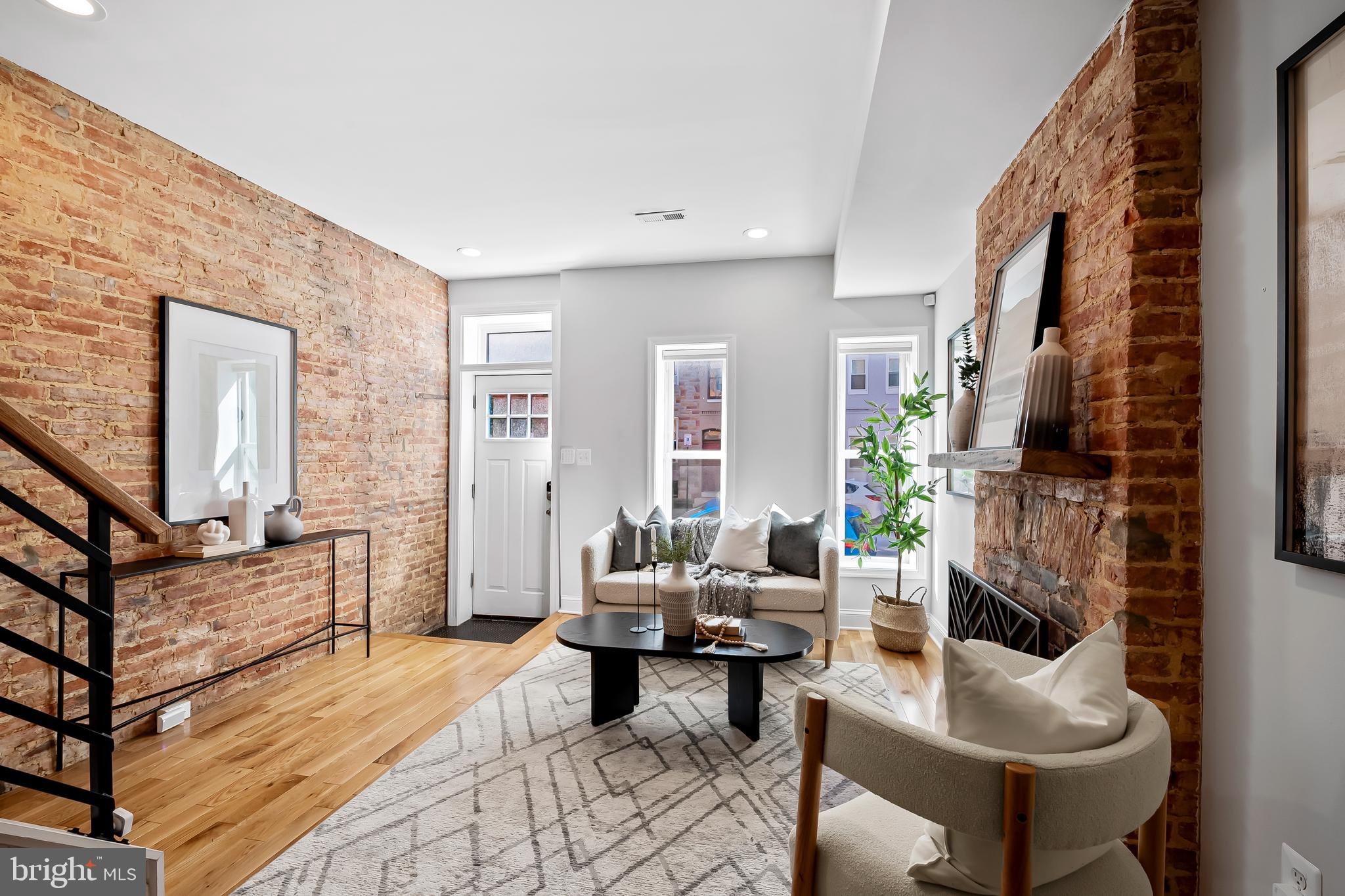 GREENMOUNT WEST - Residential