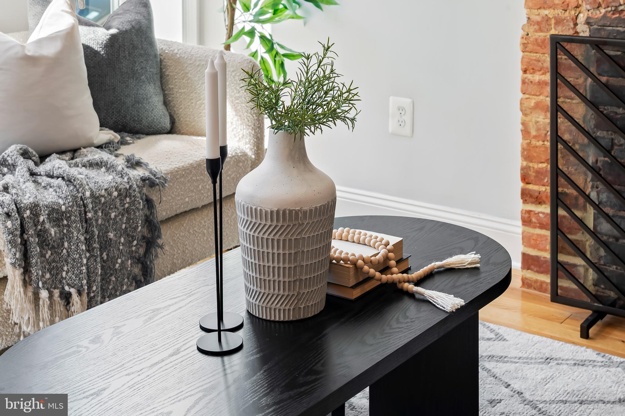 GREENMOUNT WEST - Residential