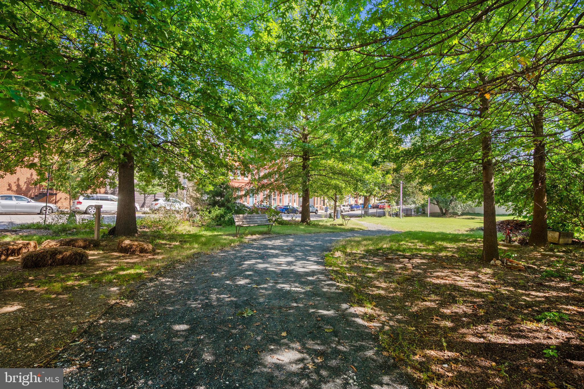 GREENMOUNT WEST - Residential