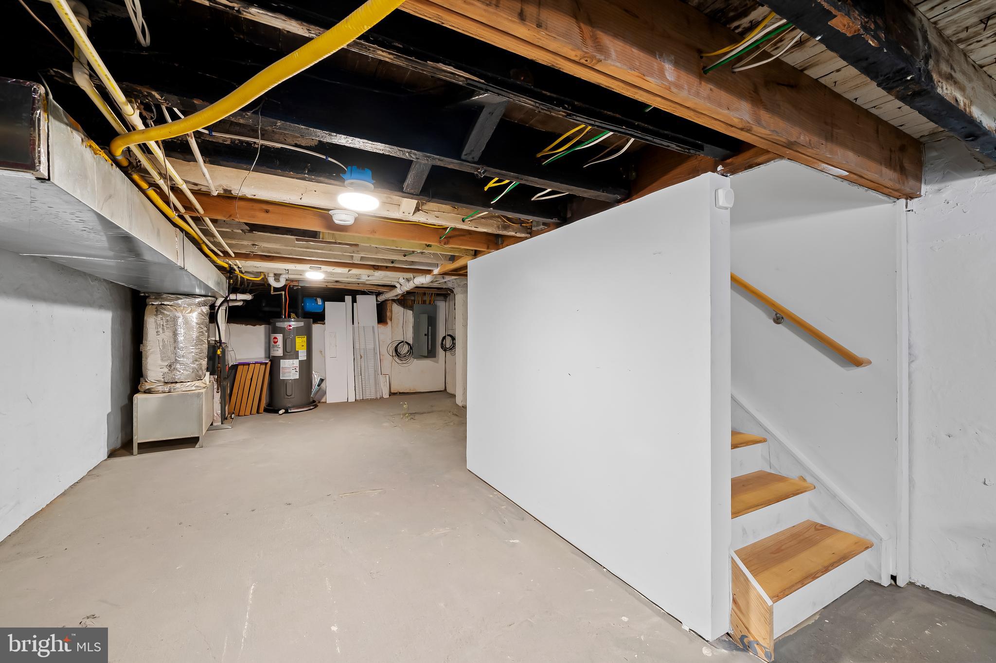 GREENMOUNT WEST - Residential