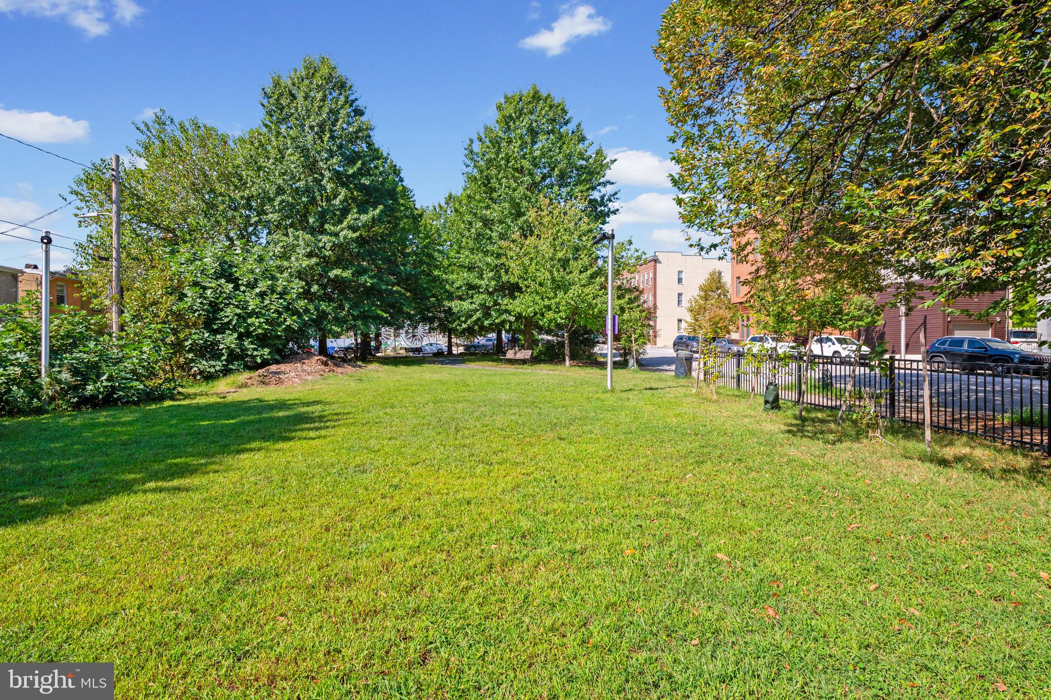 GREENMOUNT WEST - Residential