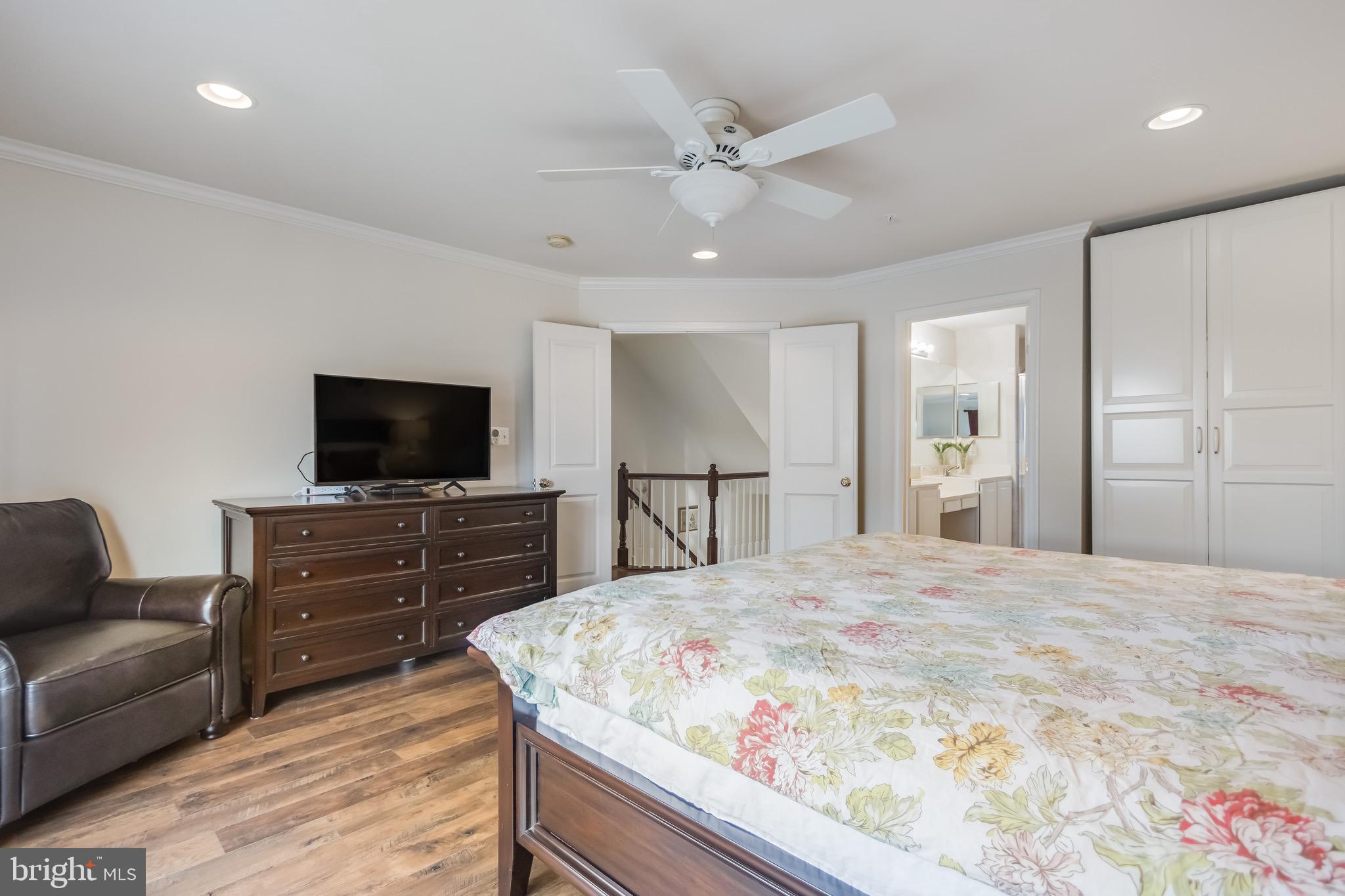 WOODCREST - Residential