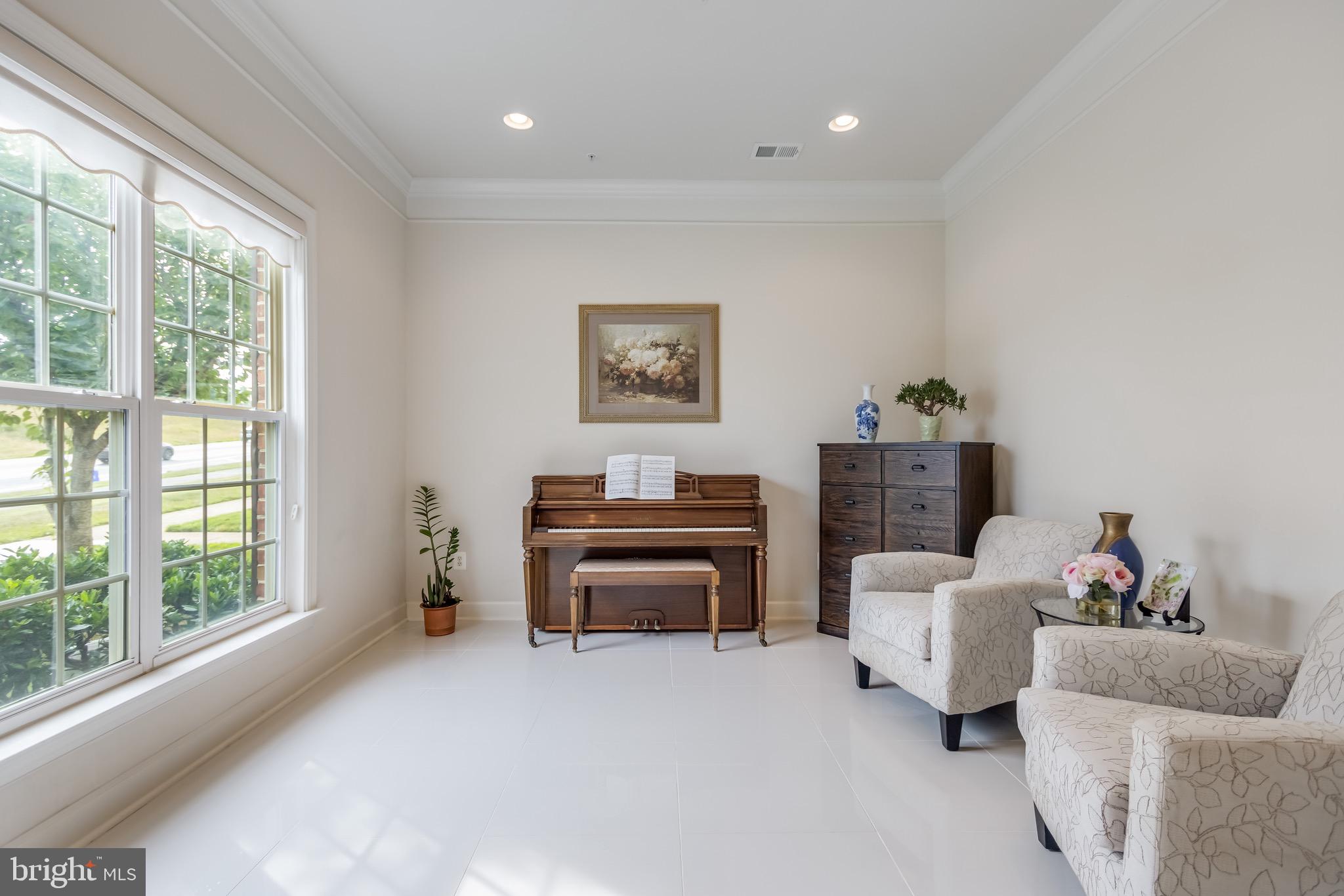 WOODCREST - Residential