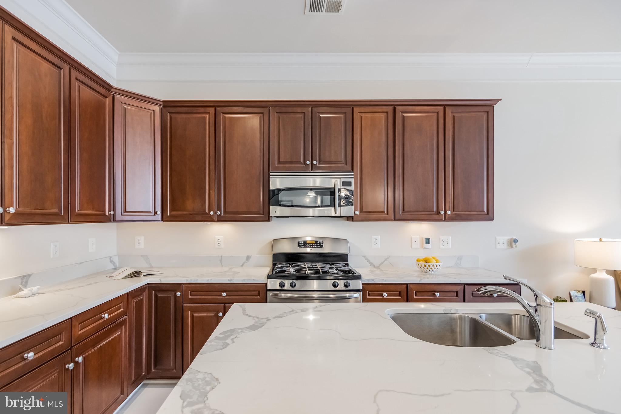 WOODCREST - Residential