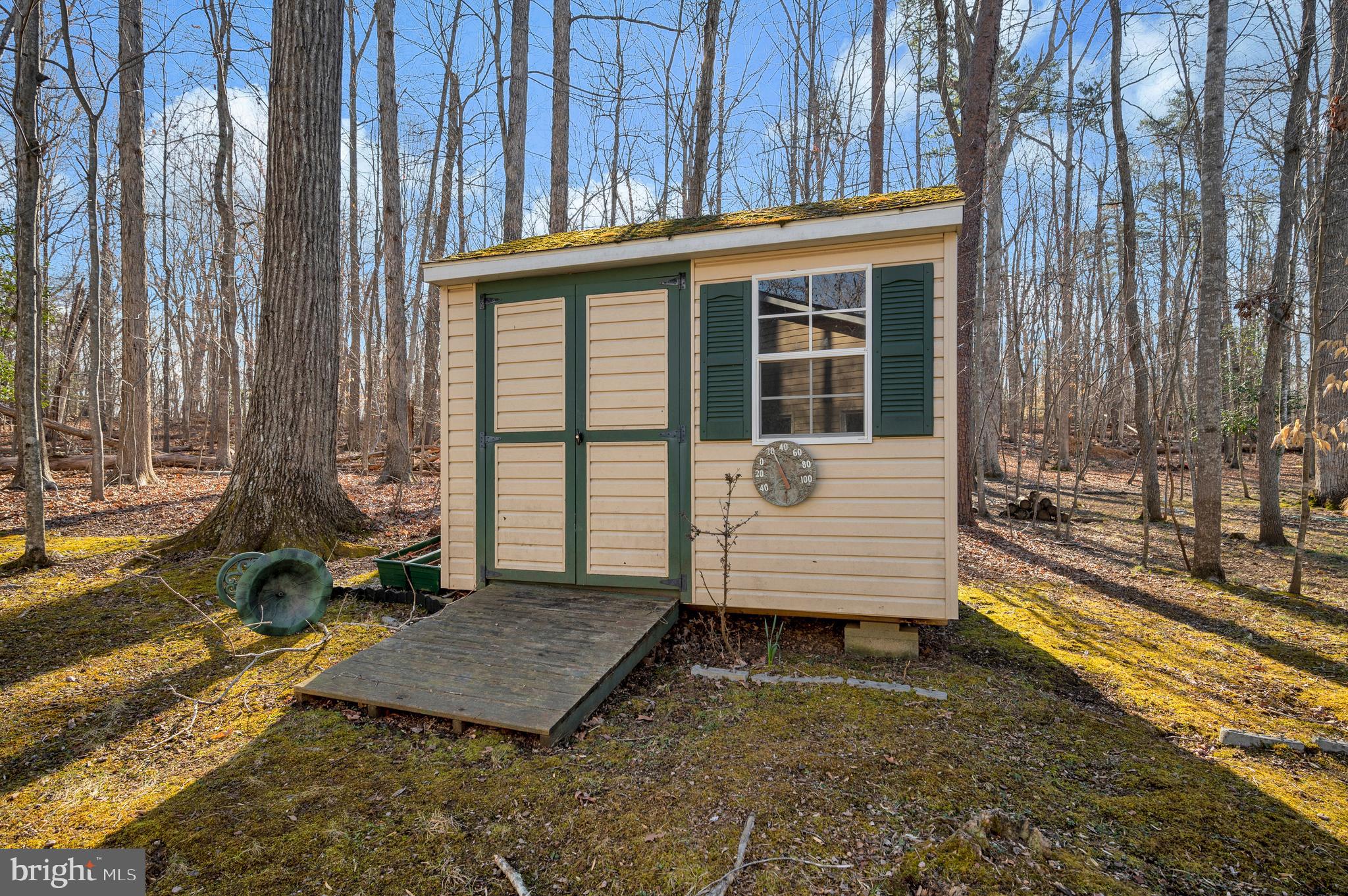 LAKE OF THE WOODS - Residential