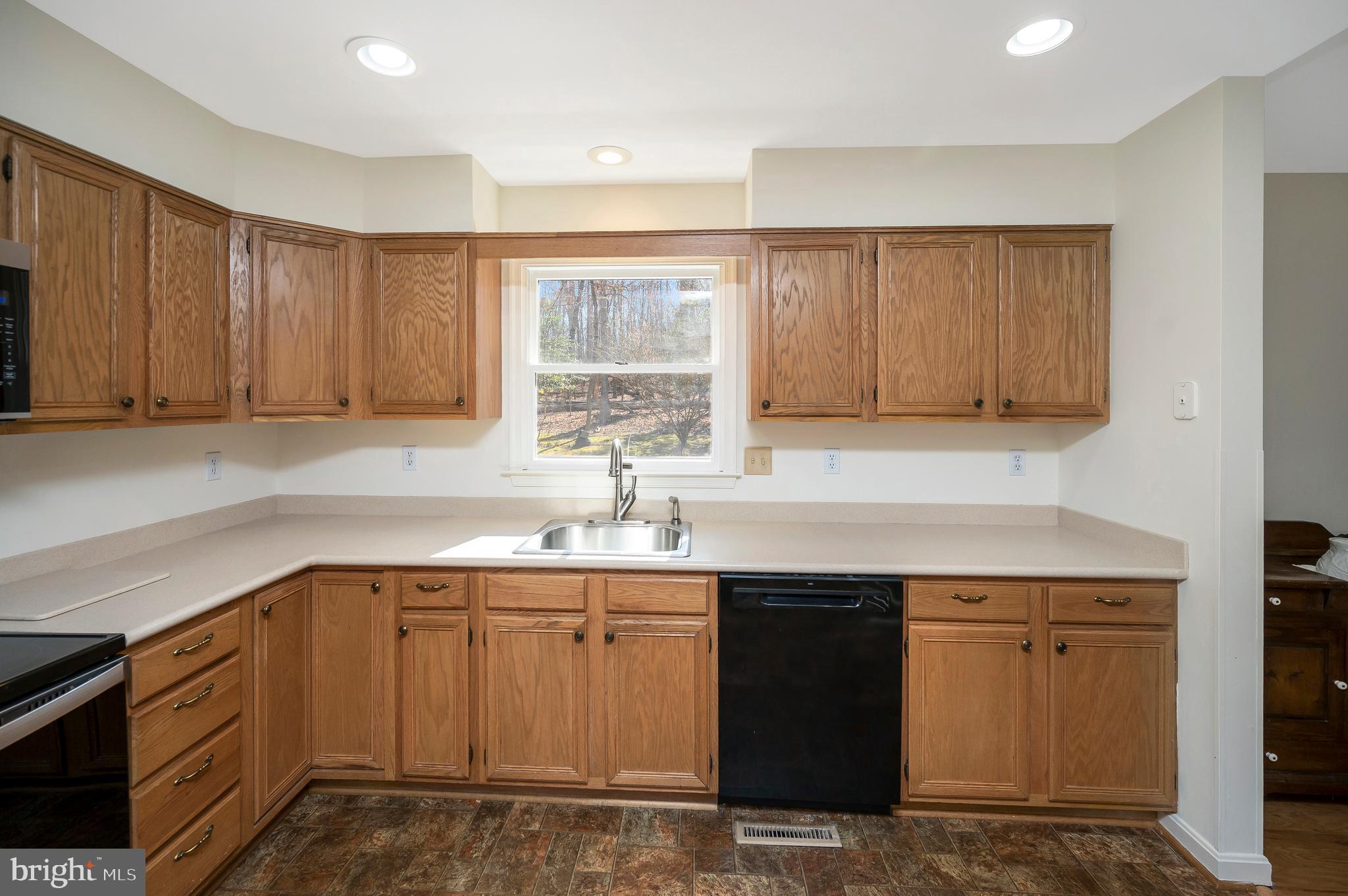 LAKE OF THE WOODS - Residential