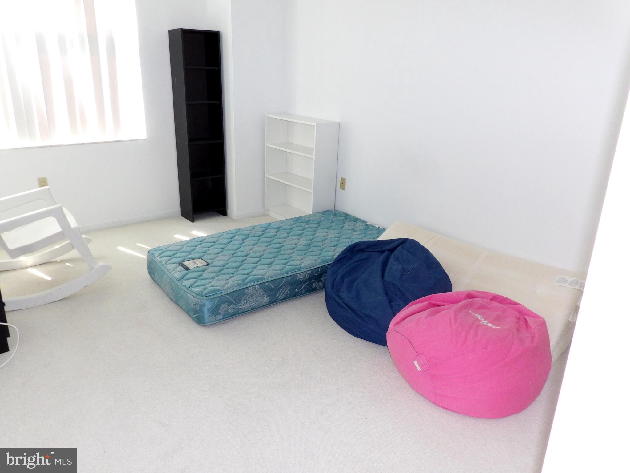 TUSCANY CANTERBURY - Residential Lease