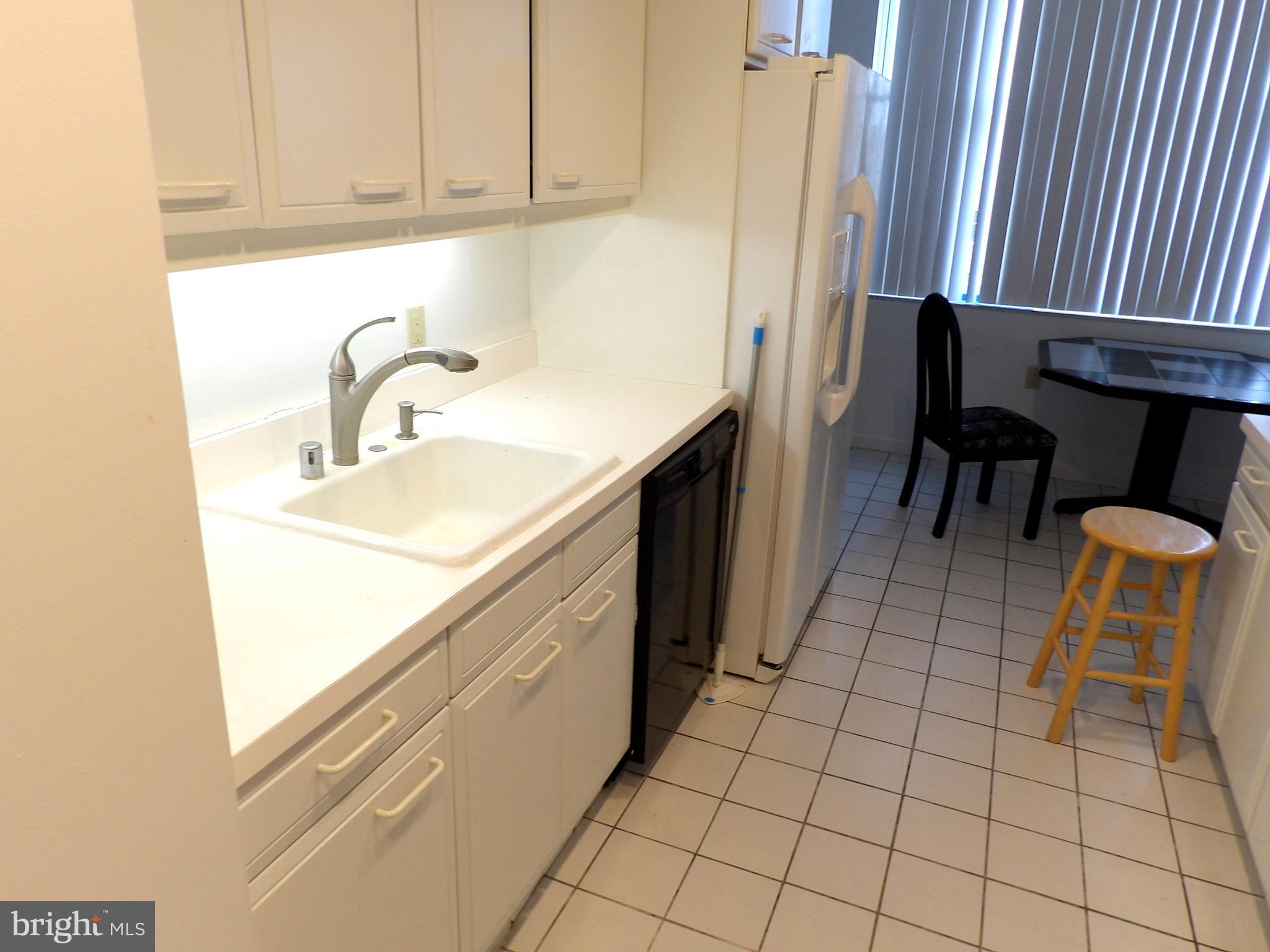 TUSCANY CANTERBURY - Residential Lease