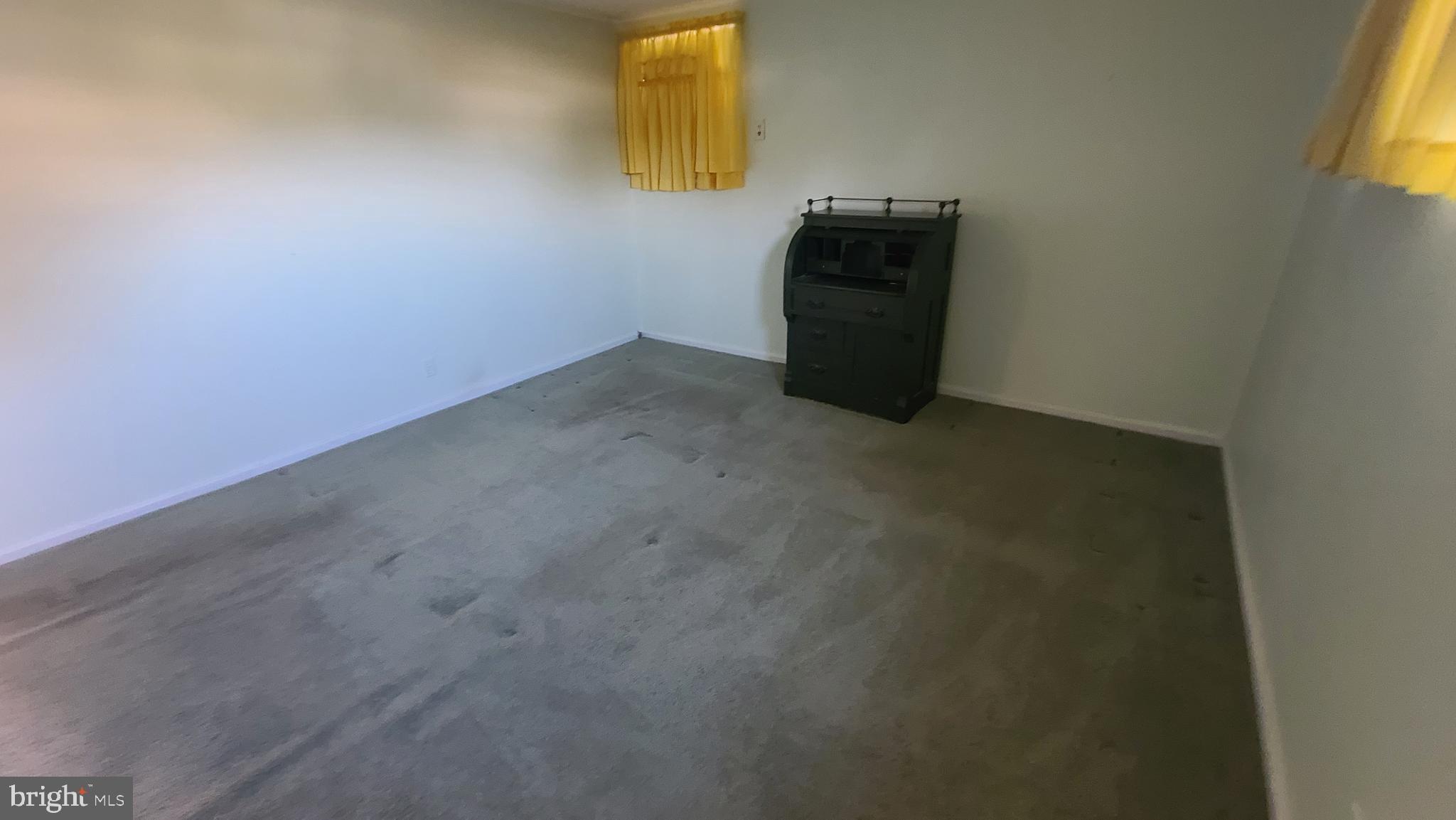 PLYMOUTH VALLEY - Residential