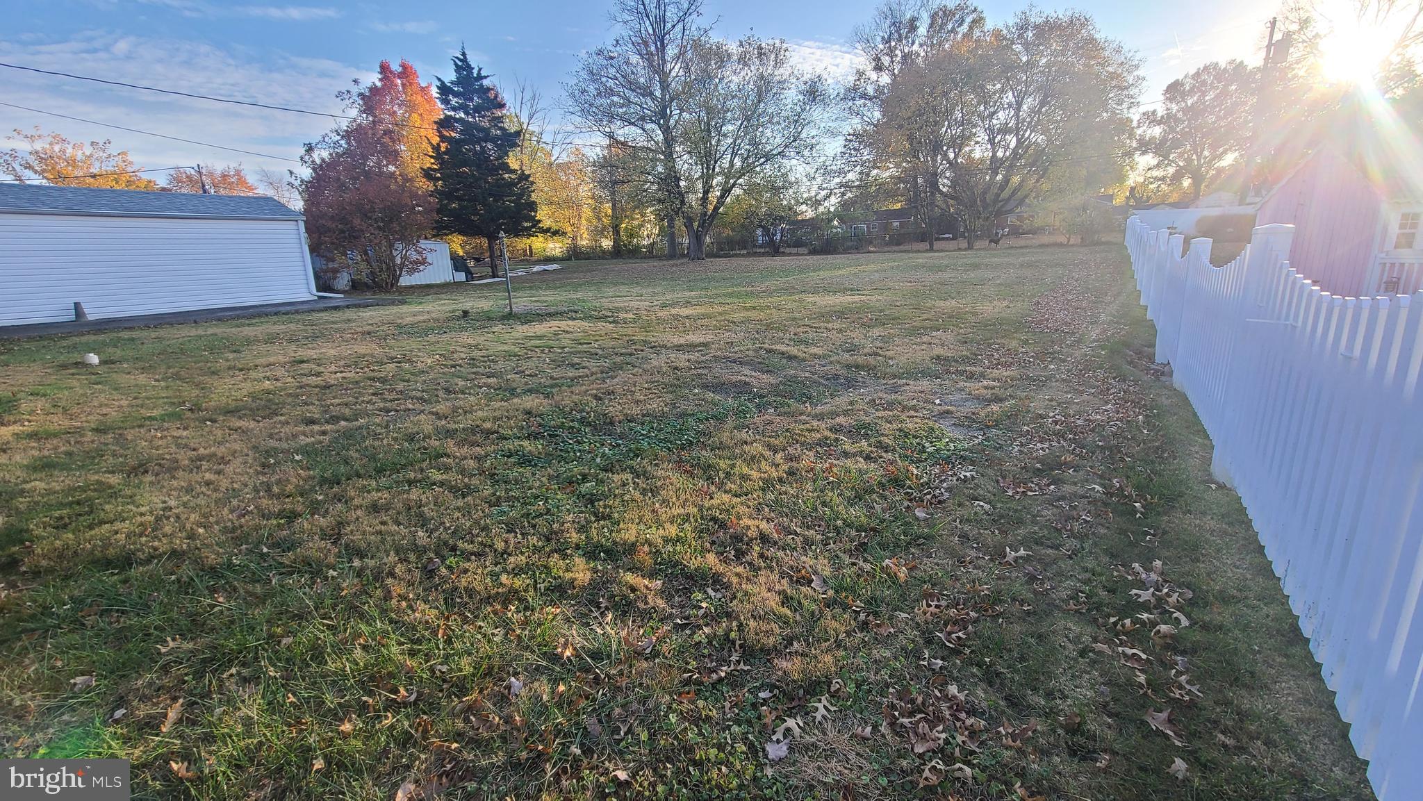 PLYMOUTH VALLEY - Residential