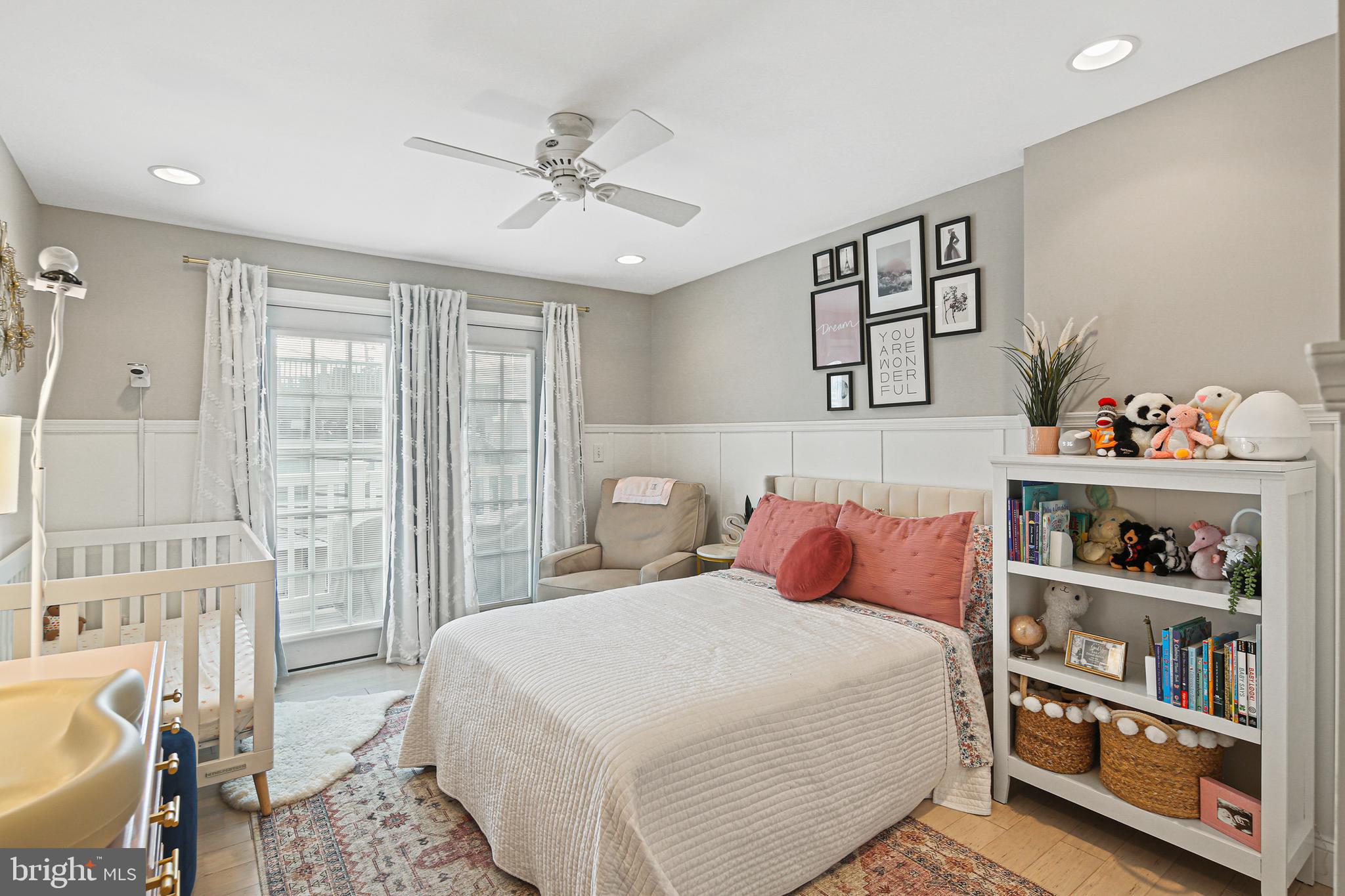 RIVERSIDE PARK - Residential