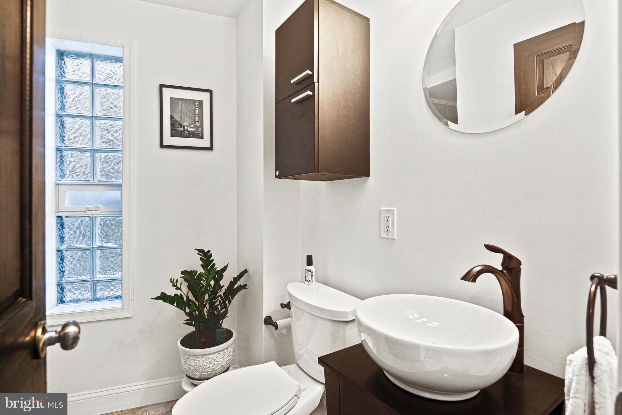 RIVERSIDE PARK - Residential