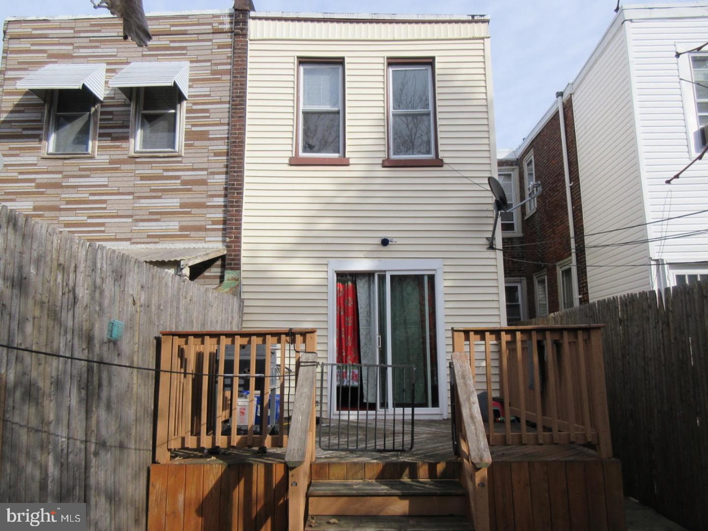 FRANKFORD - Residential