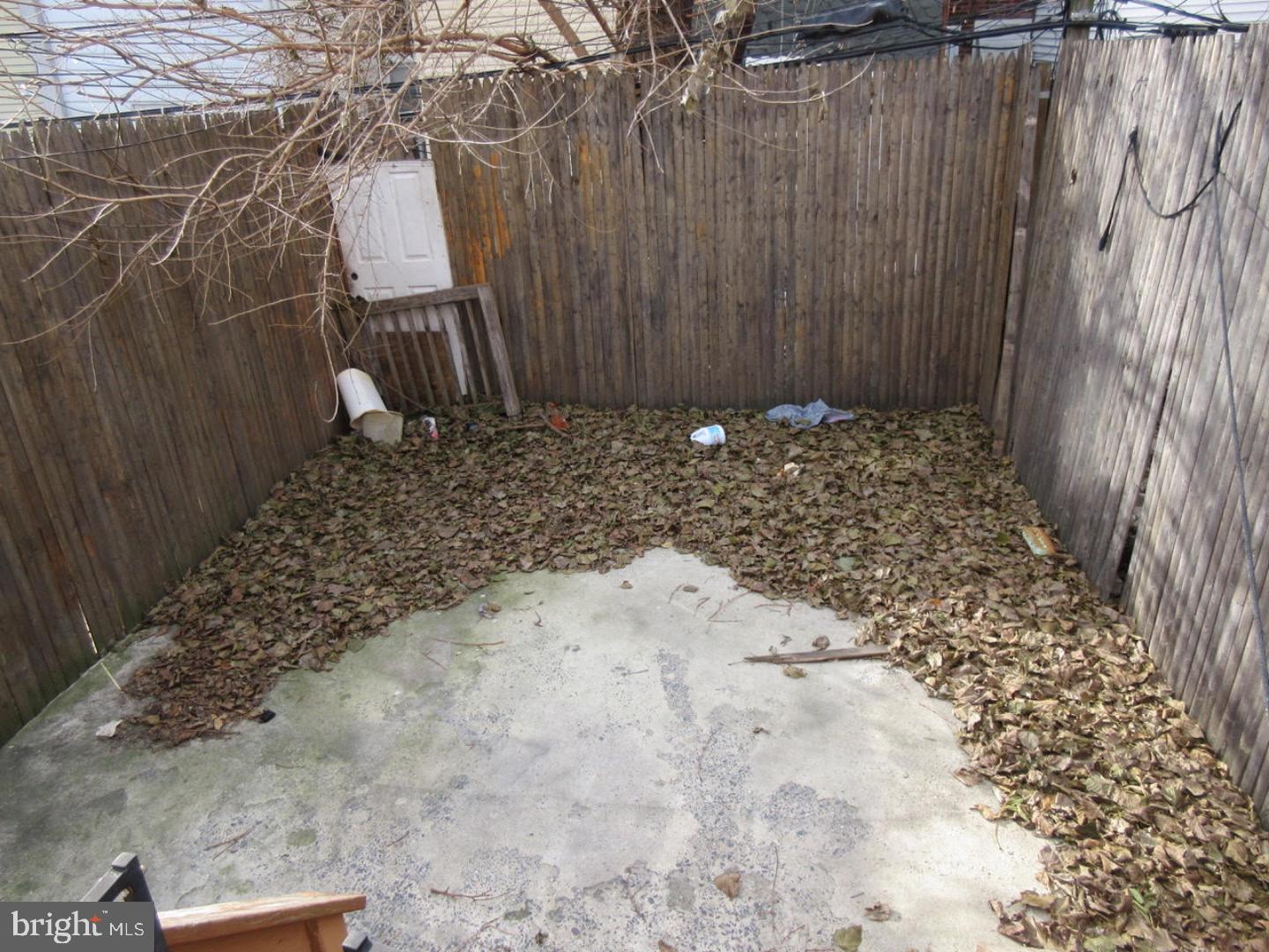 FRANKFORD - Residential