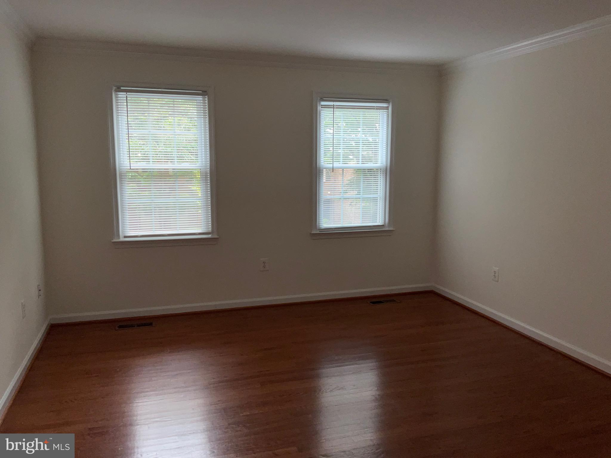 OLD GEORGETOWN VILLAGE - Residential Lease